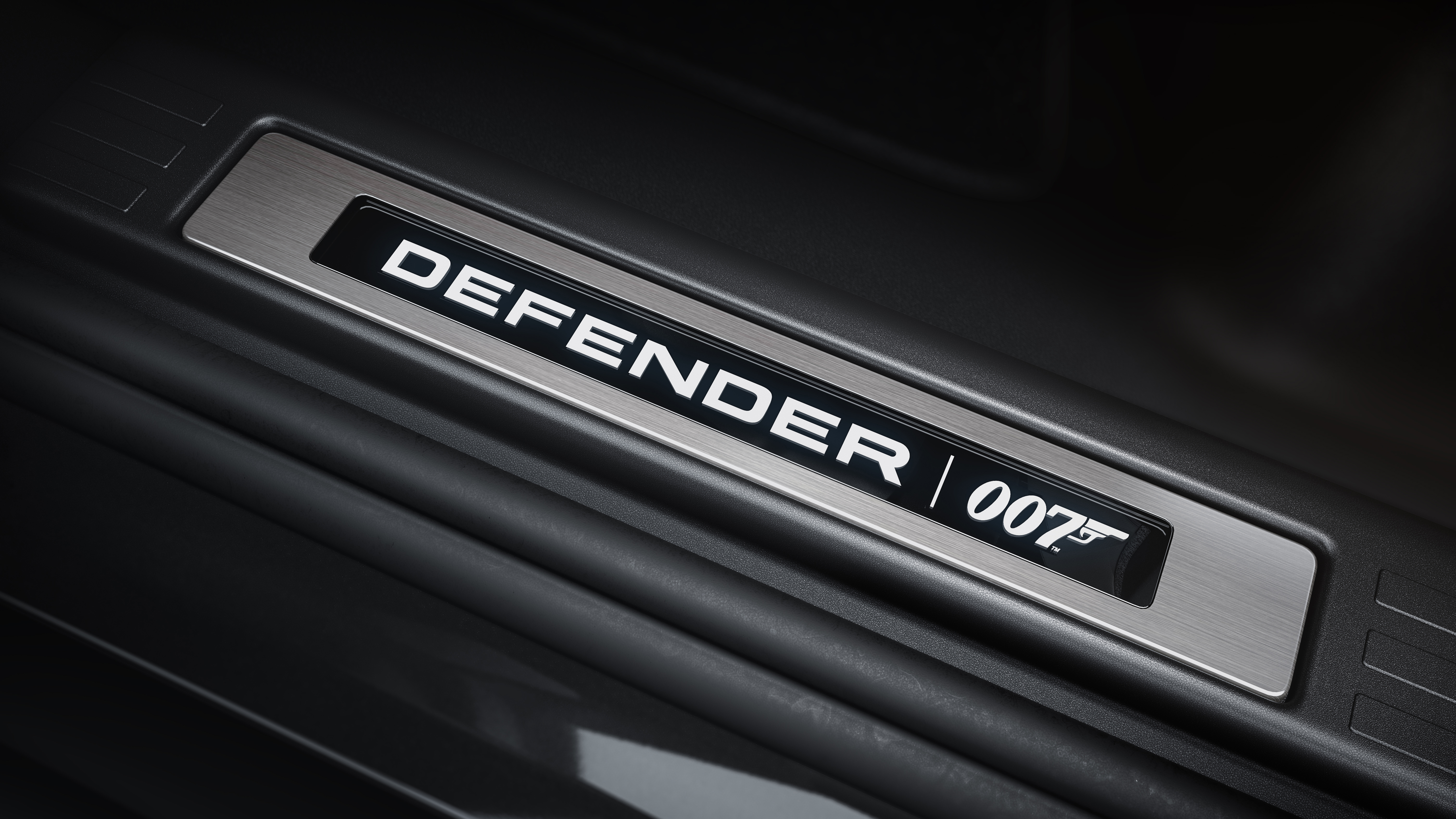 Defender Bond Edition