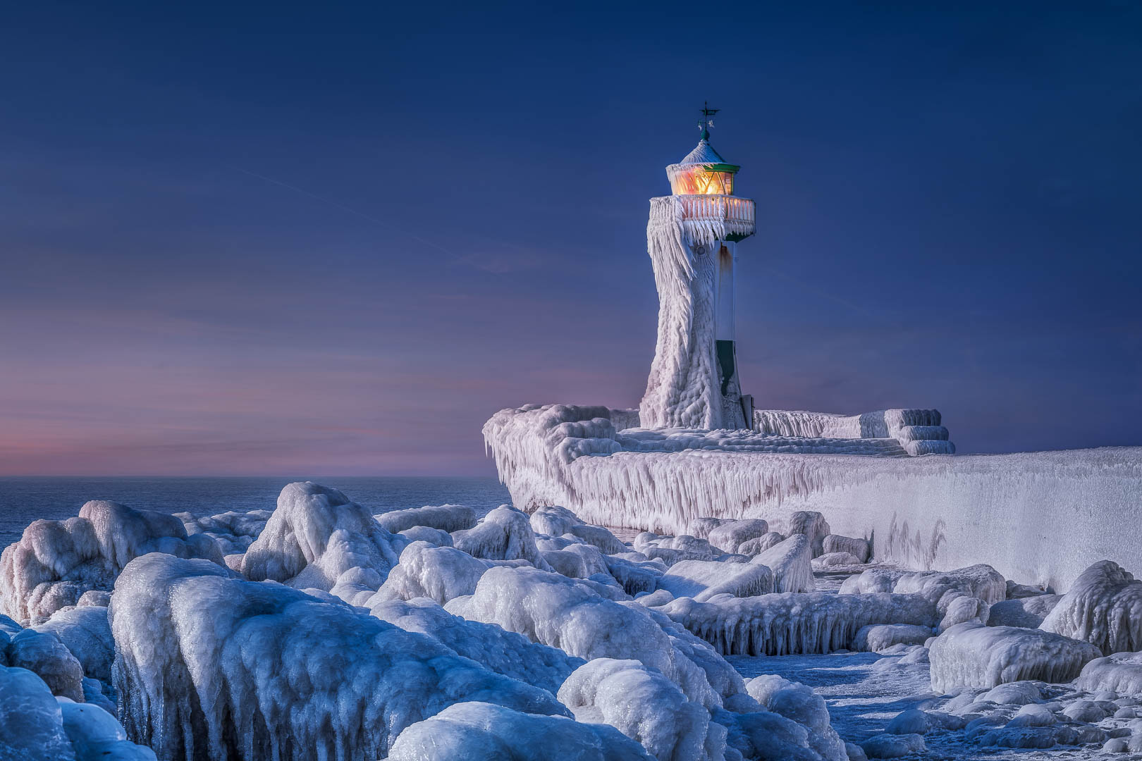 A picturesque frosty scene on the German island of Rügen, captured by Manfred Voss