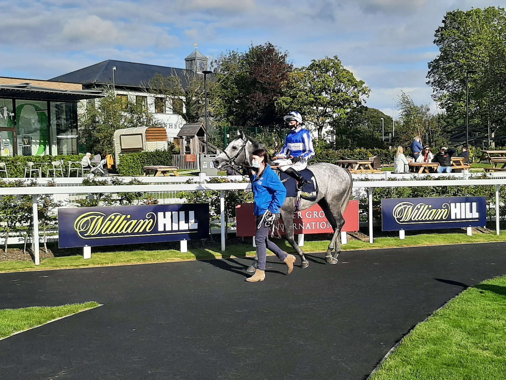 Ascot Rematch For Star Stayers Trueshan And Stradivarius Geegeez co uk