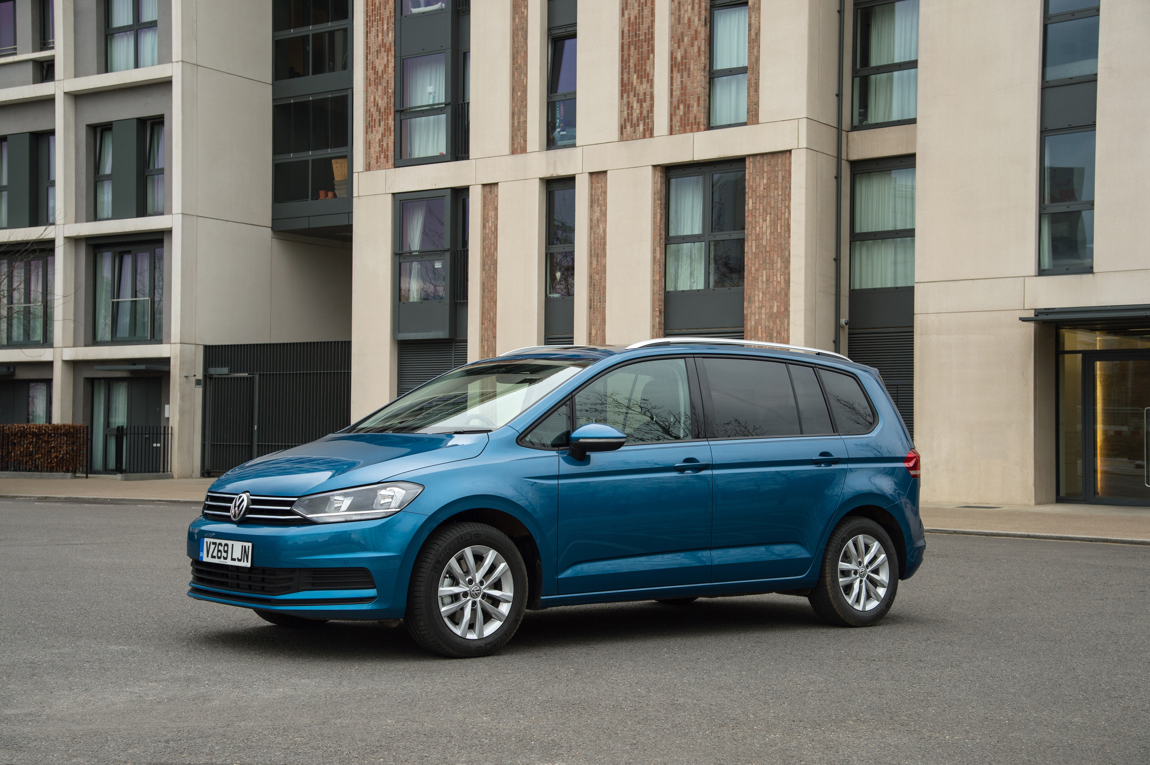 Volkswagen touran. Фольксваген Туран 2020. Фольксваген Туран 2021. Фольксваген минивэн Туран 2020. Фольксваген Туран 2015.