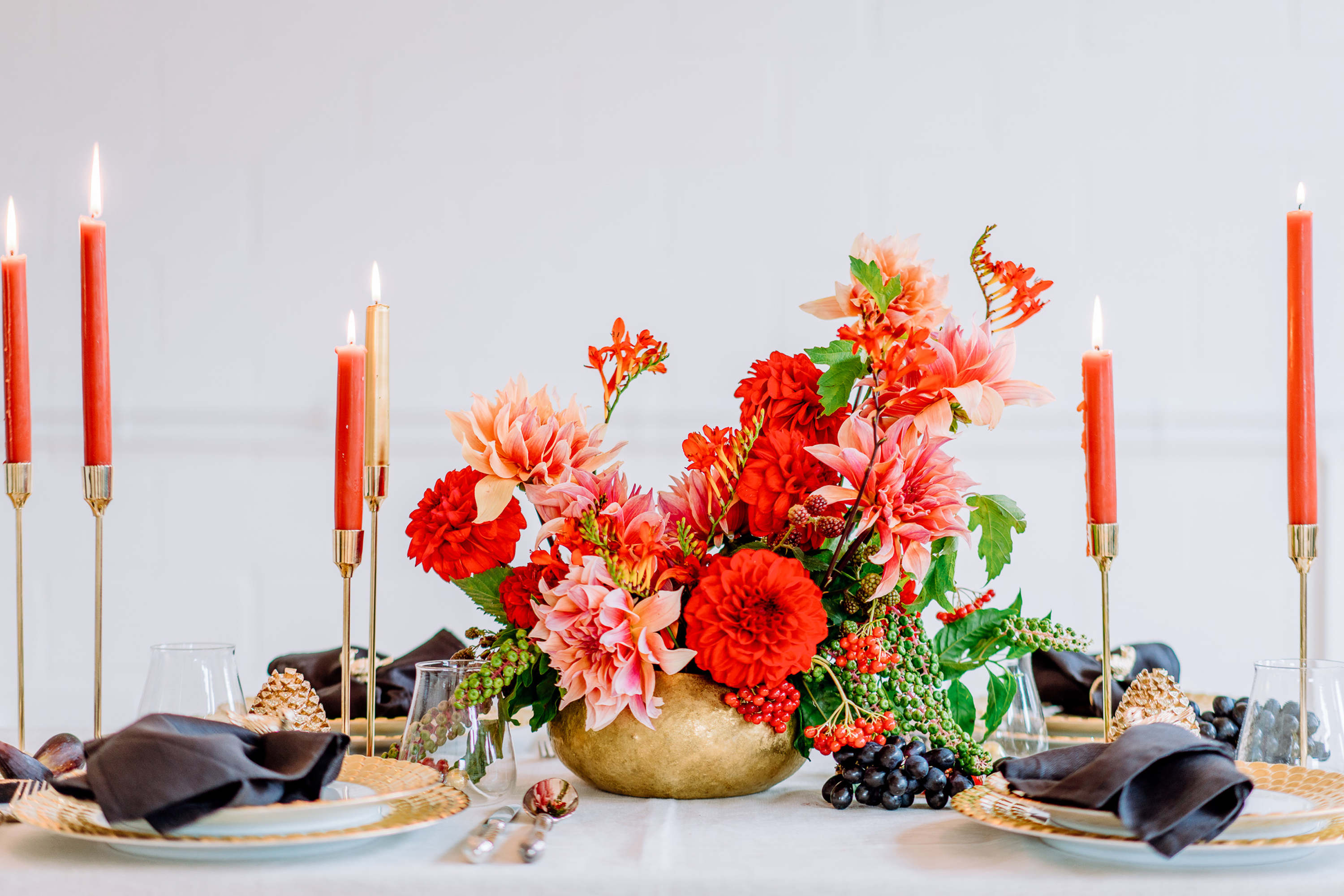 The finished tablescape (Michal Kowalski/Michael Dariane/Blooming Haus/PA)