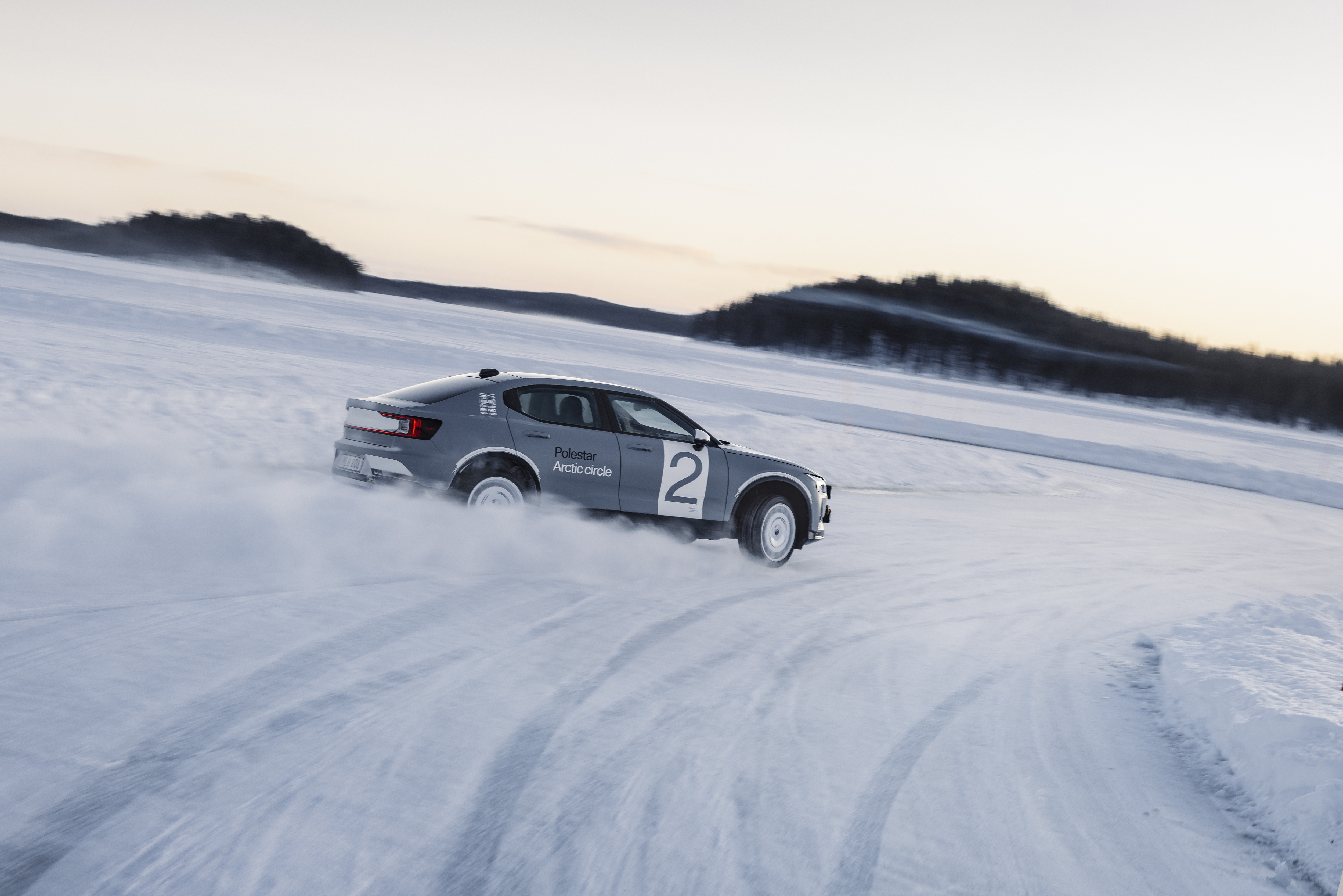 Polestar 2 Arctic Circle