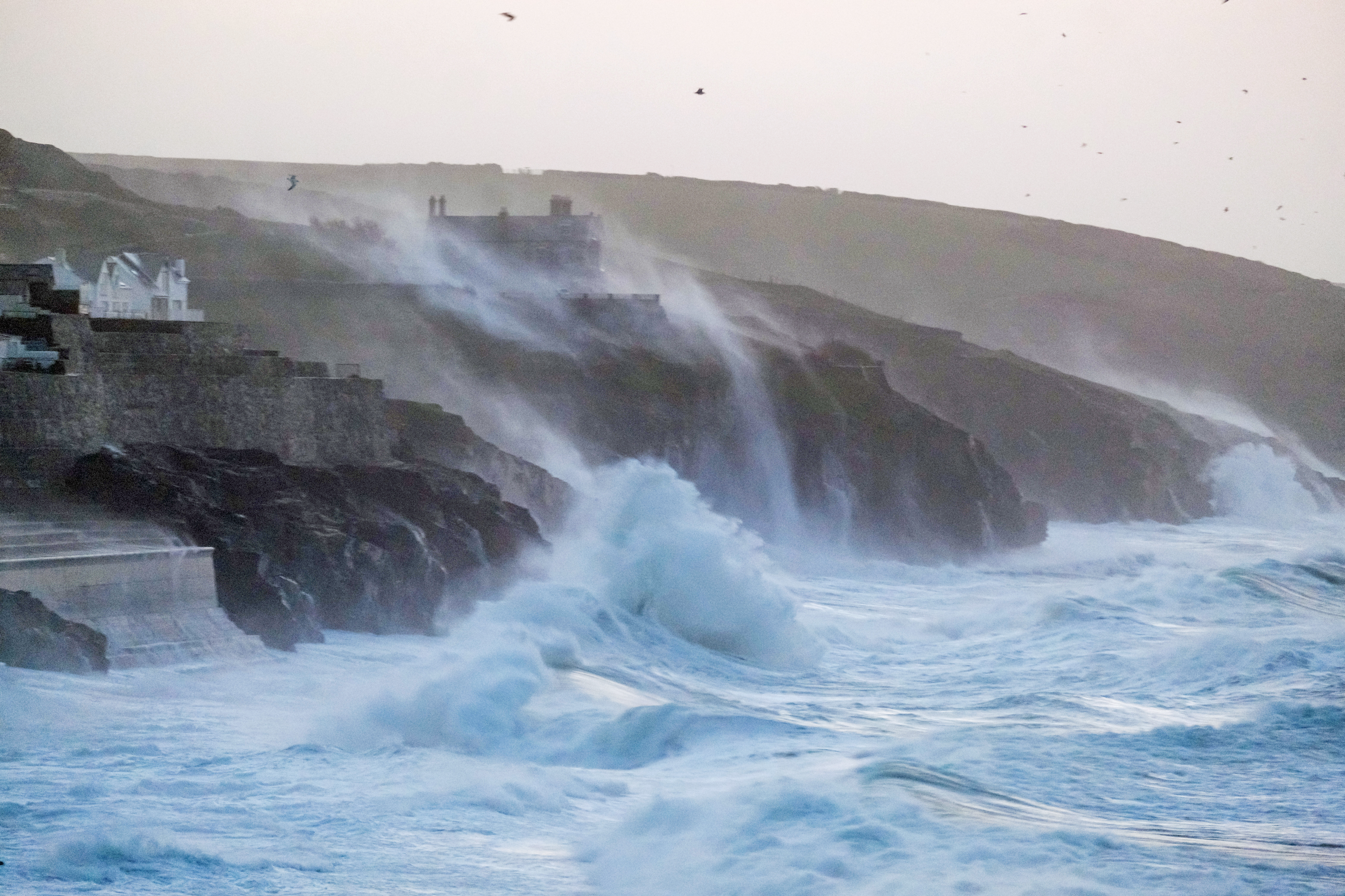 Waves hits the Cornish coast as Storm Eunice arrives