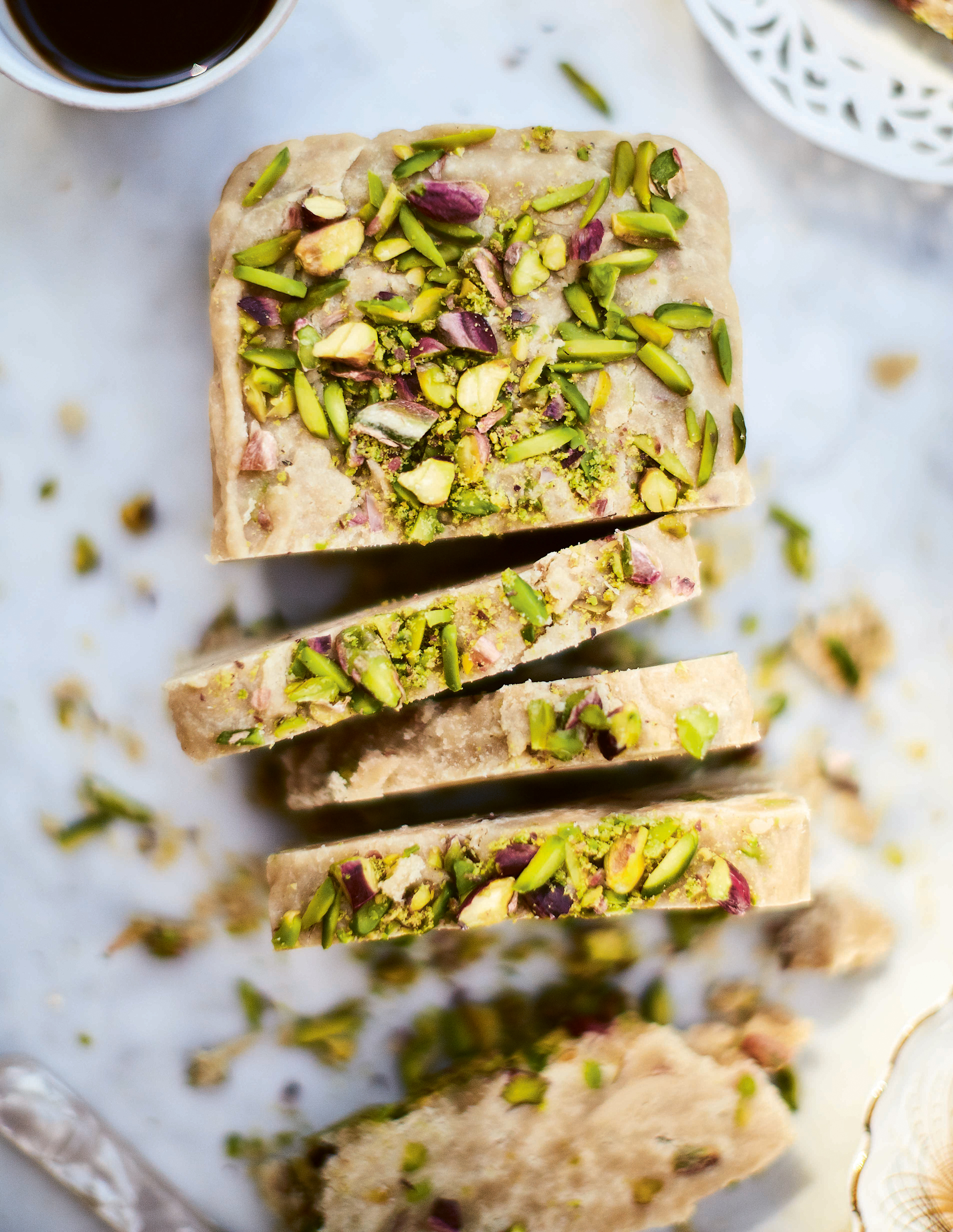 Pistachio and cardamom halva from Nistisima