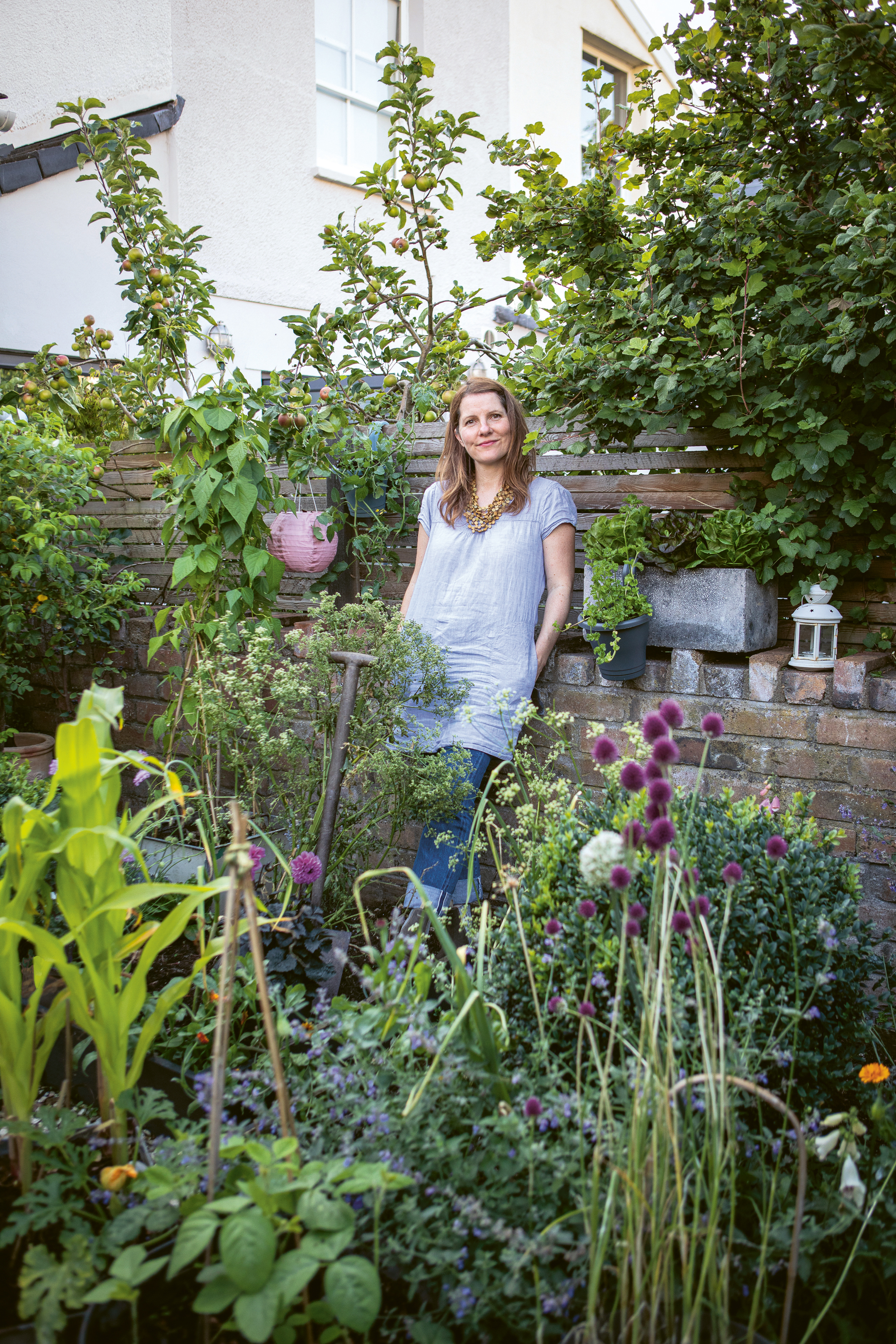 Cinead McTernan in her city garden (Tory McTernan/PA)