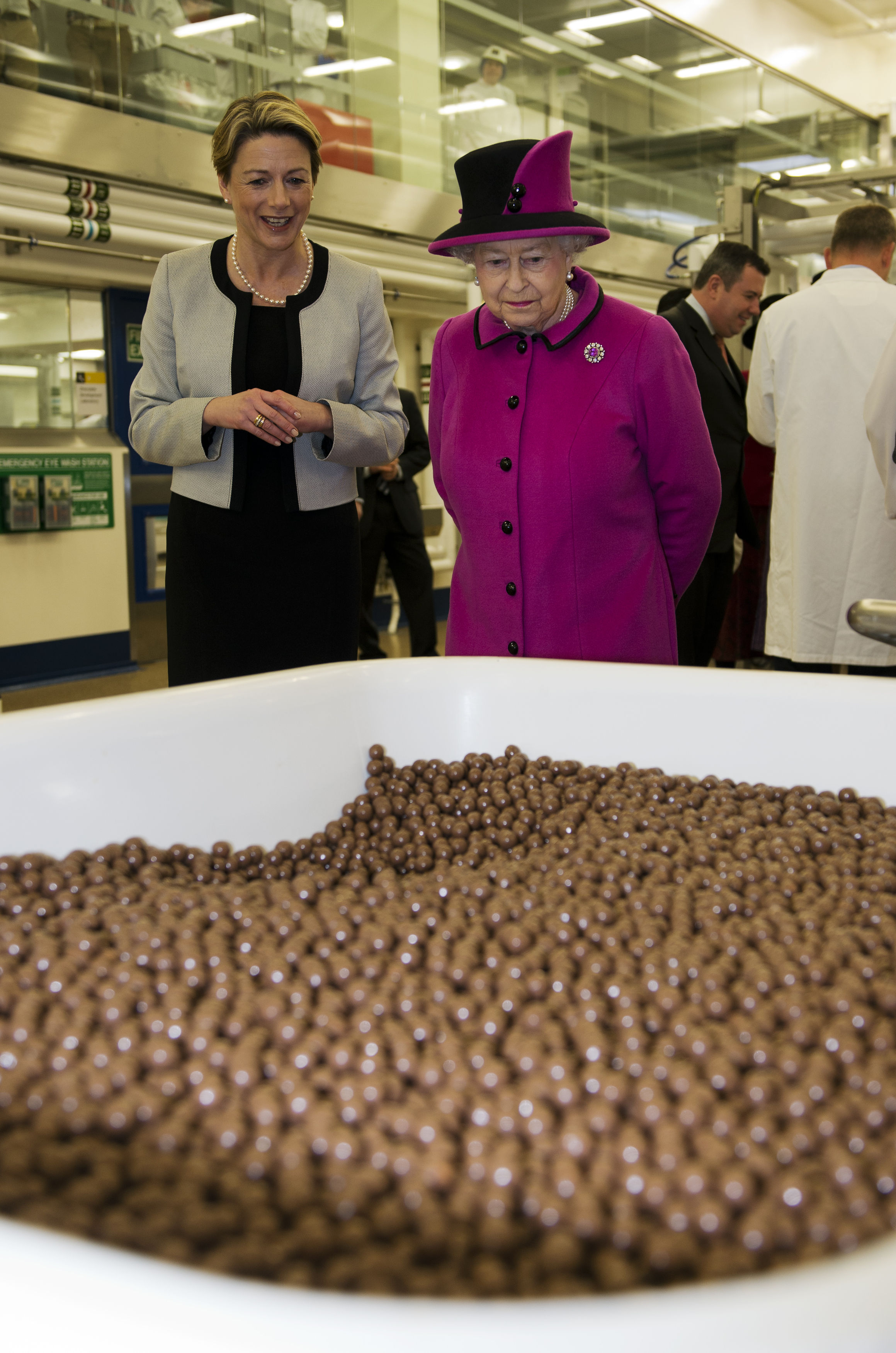 The Queen at the Mars factory