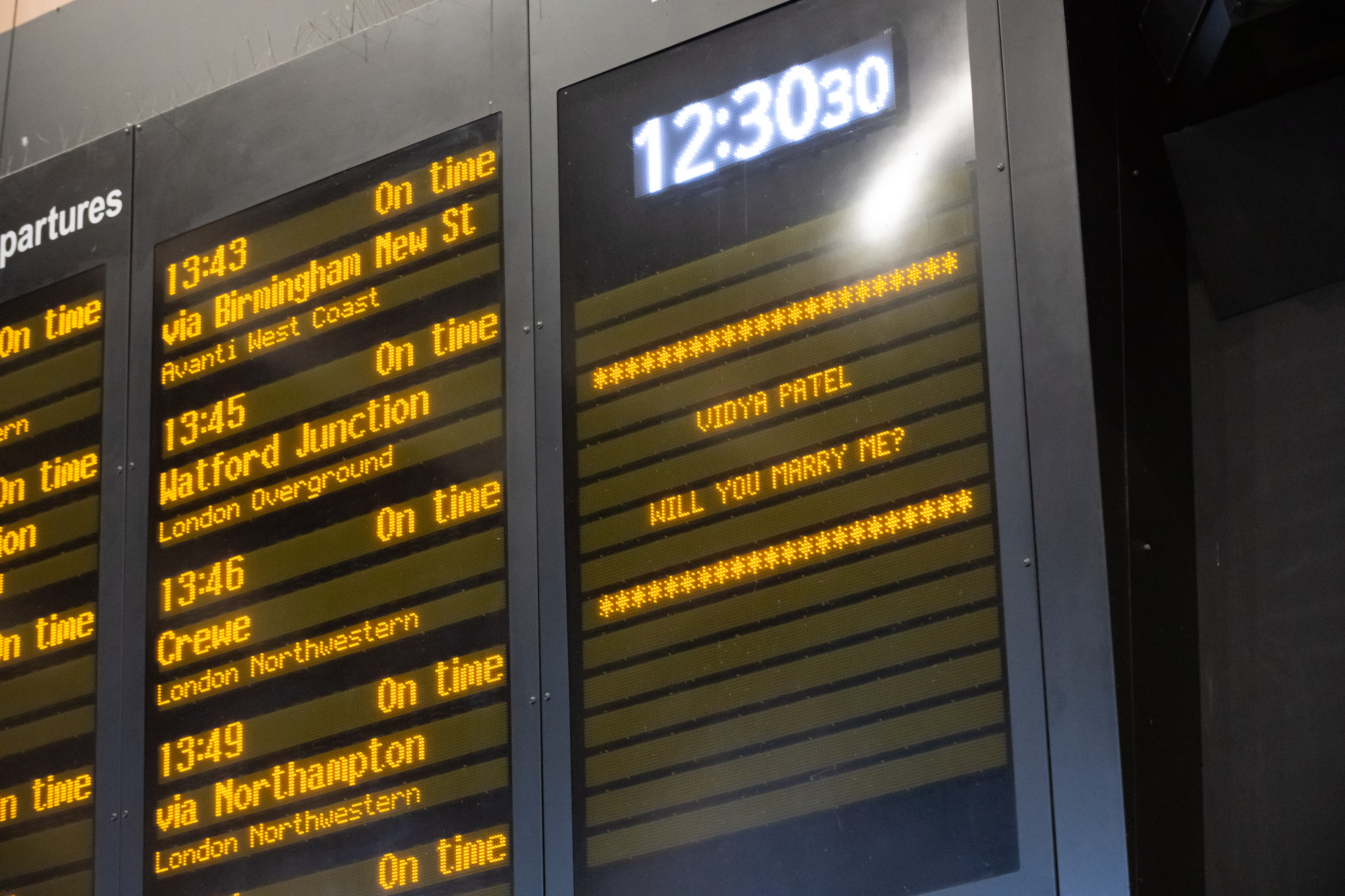 A proposal on the departure boards at Euston Station