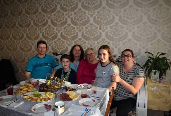 Left to right: Sergei Berdnikov, Illia Berdnikov (now 17), Iryna Berdnikov, Lindsay Cullimore, Emma Mack (now 18) and Jo Cullimore. 