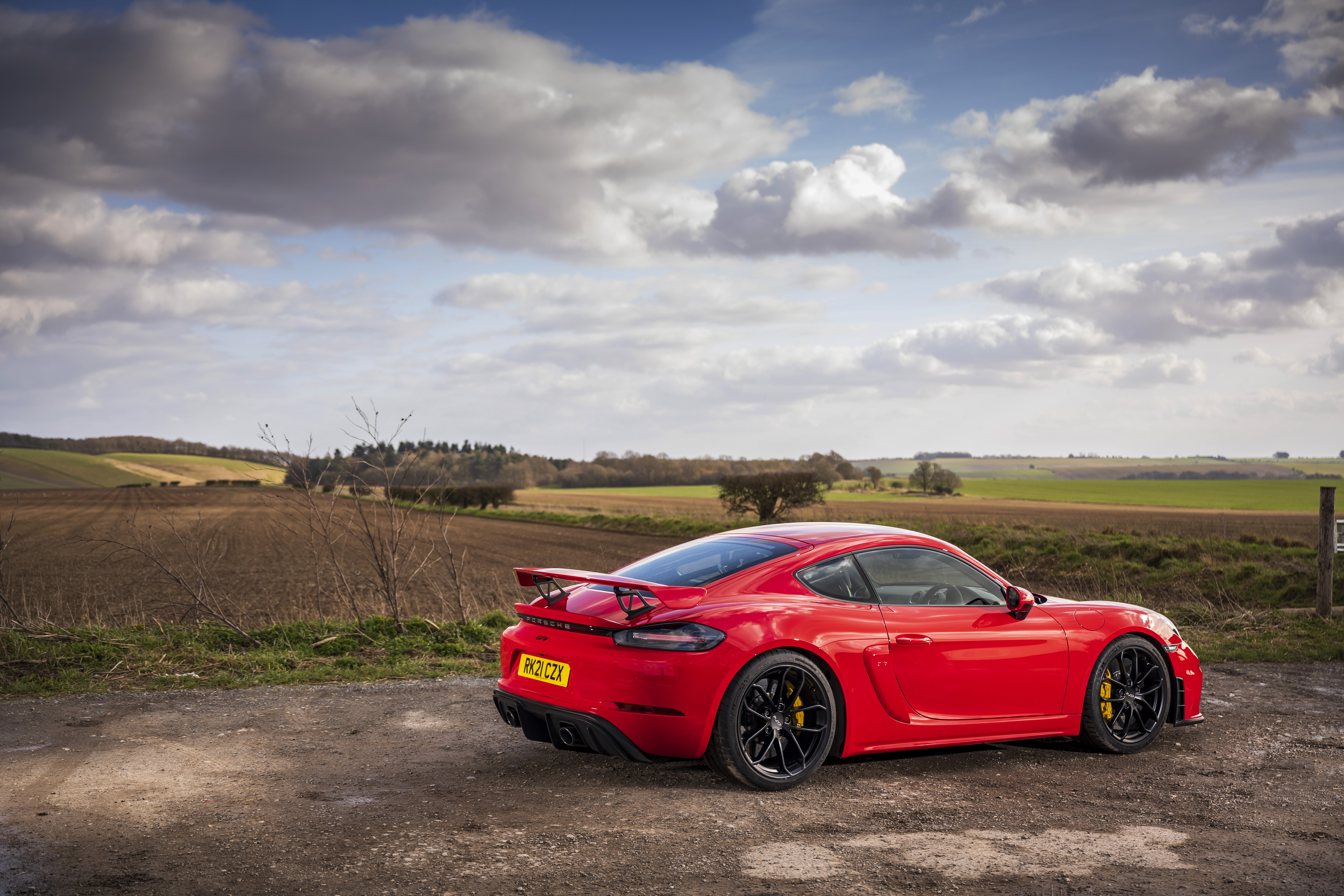 Porsche 718 Cayman GT4