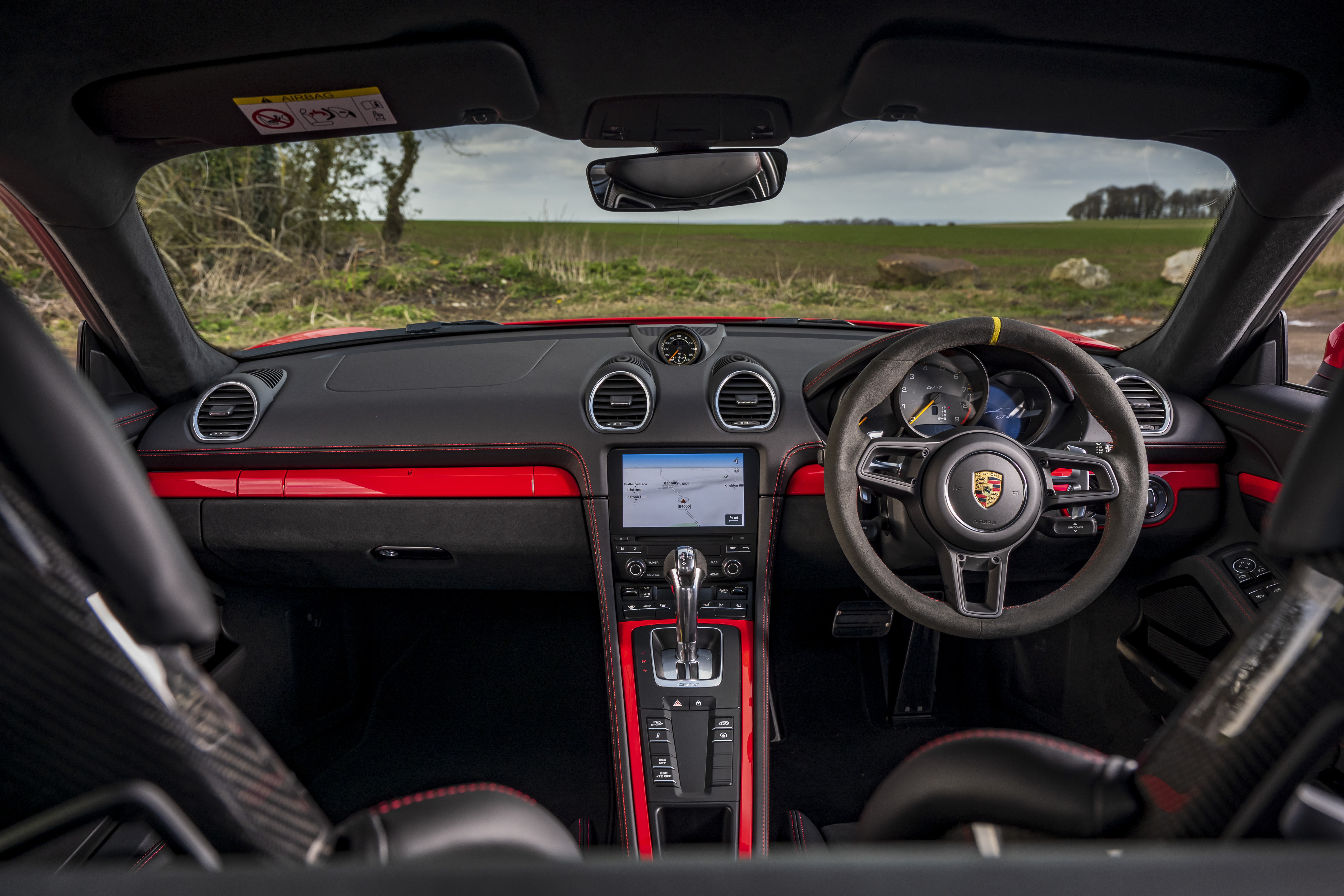 Porsche 718 Cayman GT4