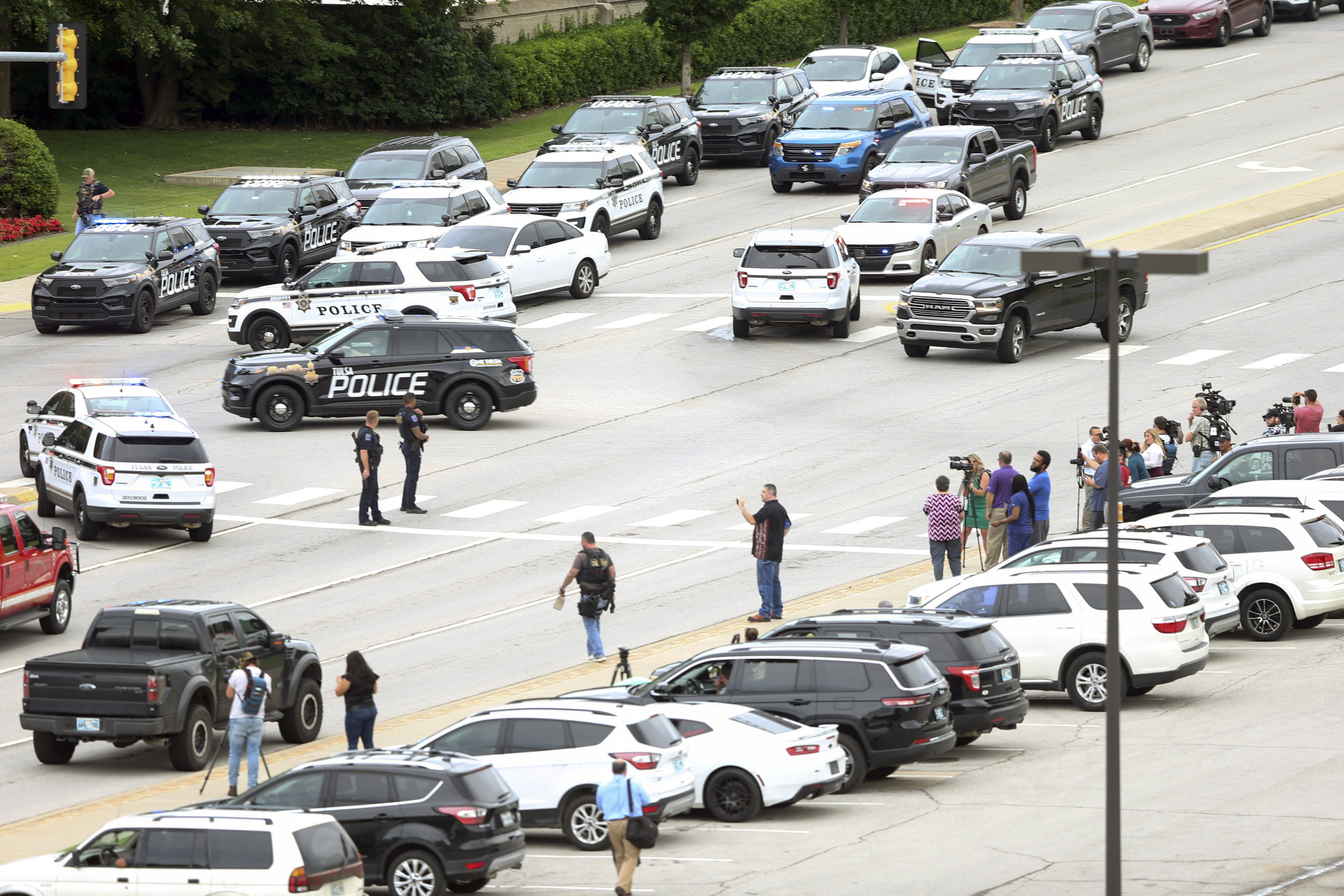 Tulsa police respond to a shooting at the Natalie Medical Building Wednesday, June 1, 2022. in Tulsa, Oklahoma