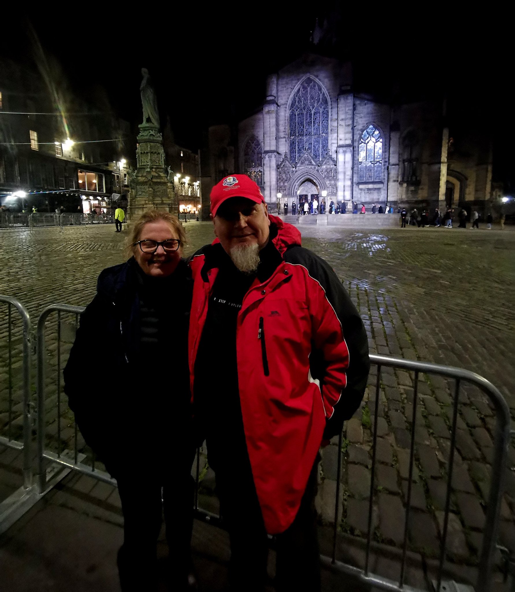 Siblings Mitch Stevenson and Moira Henderson outside St Giles' Cathedral, Edinburgh