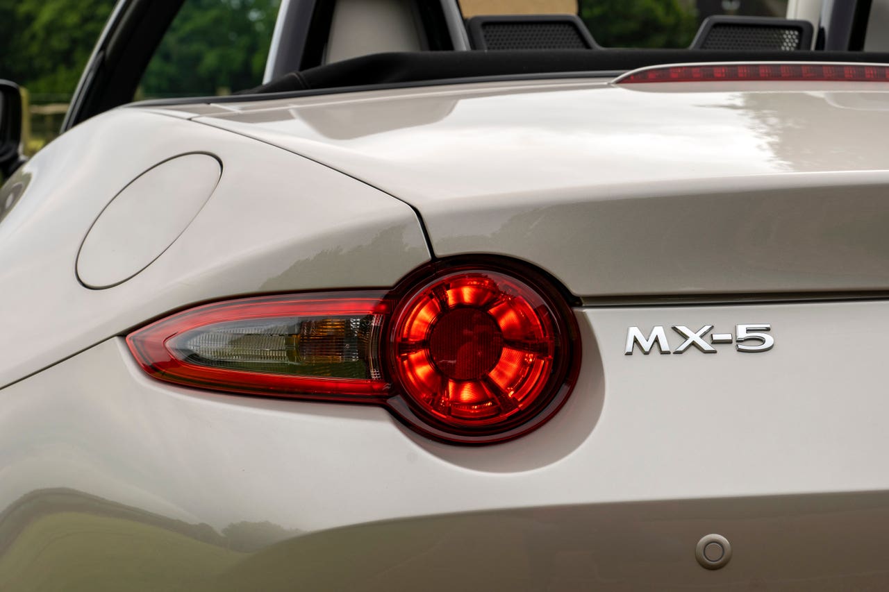 Latest Mazda MX-5 gains updated trim levels and new paint colours ...