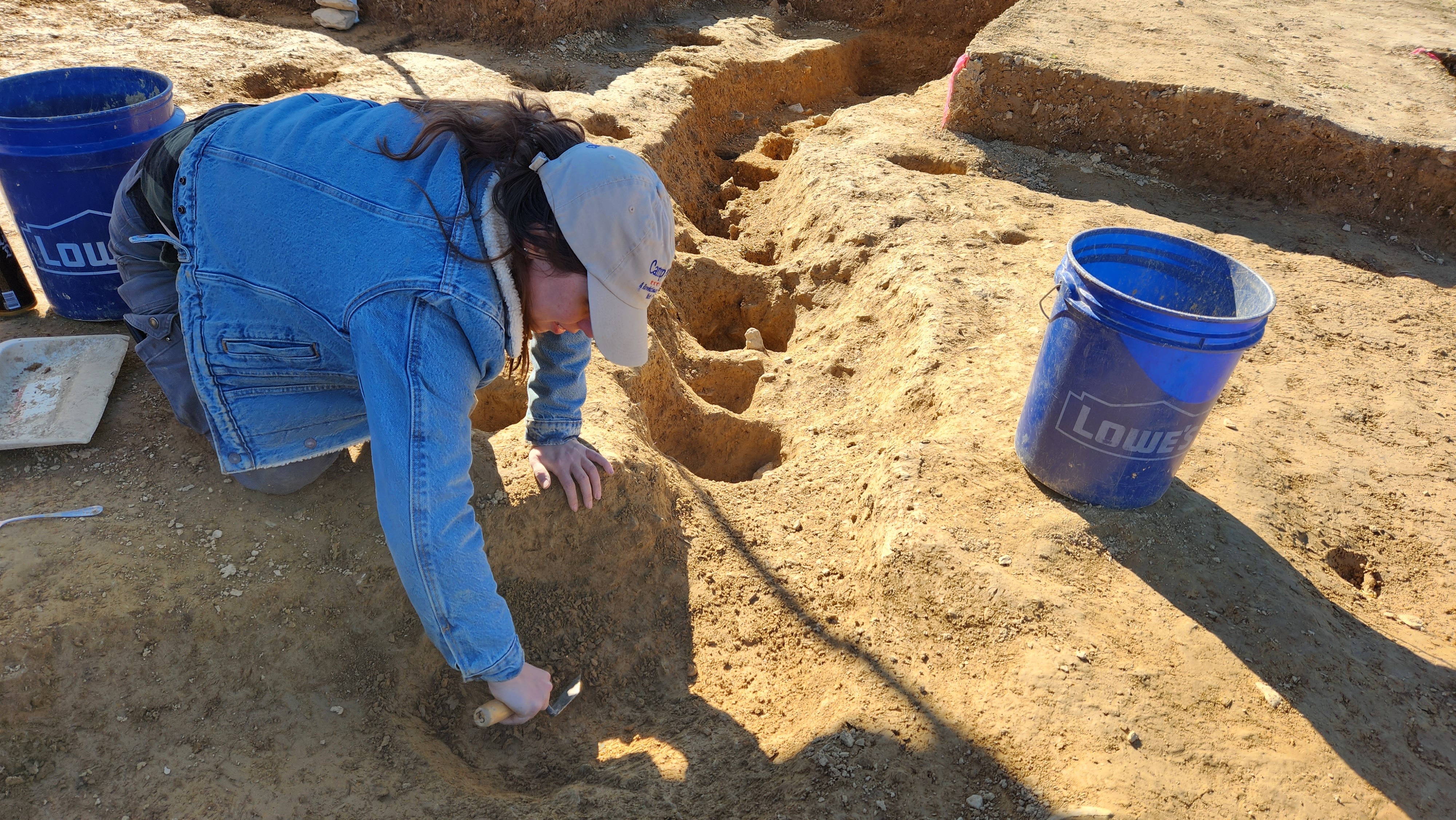 Archaeological digging