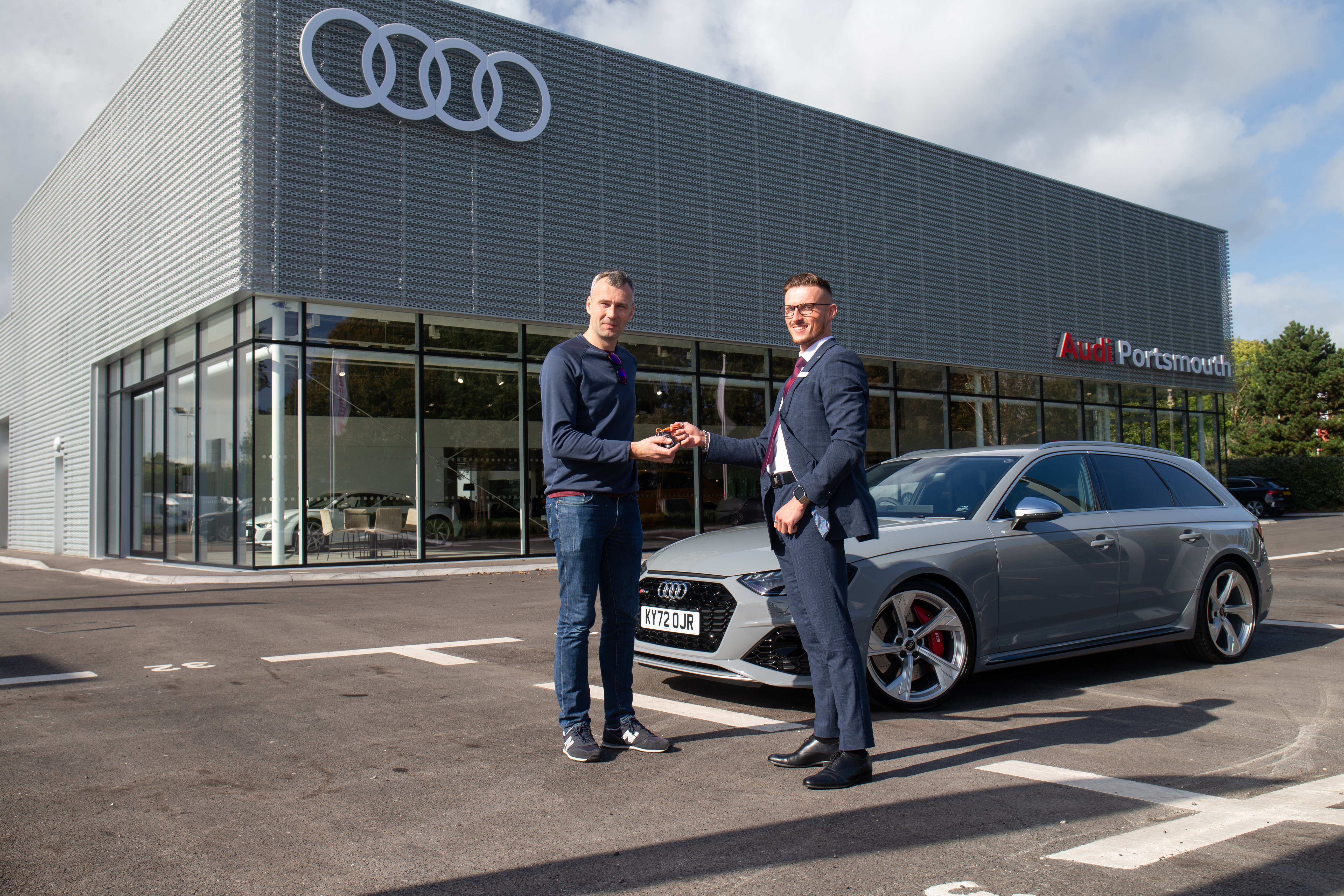 RS4 Handover