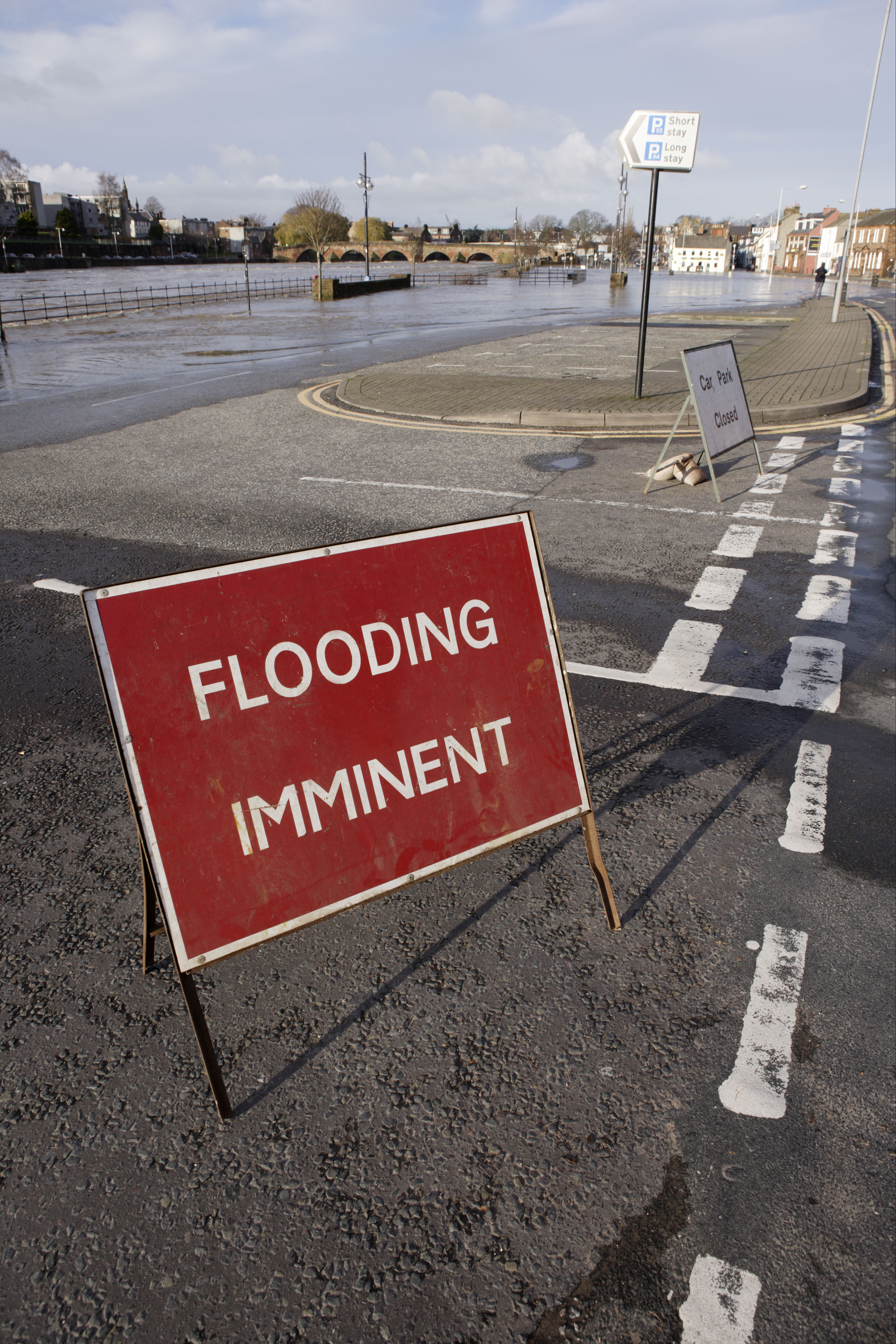 A flood warning (Alamy/PA)