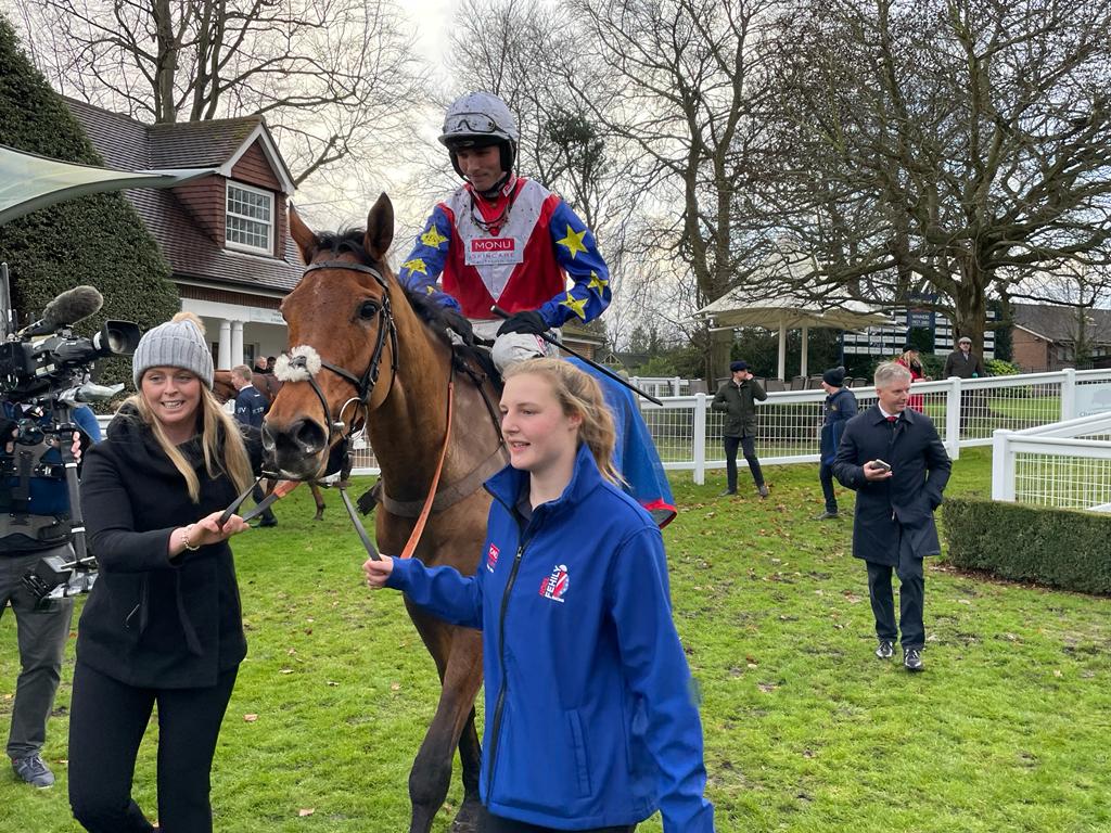 Noel Fehily (right) walks in behind Tahmuras