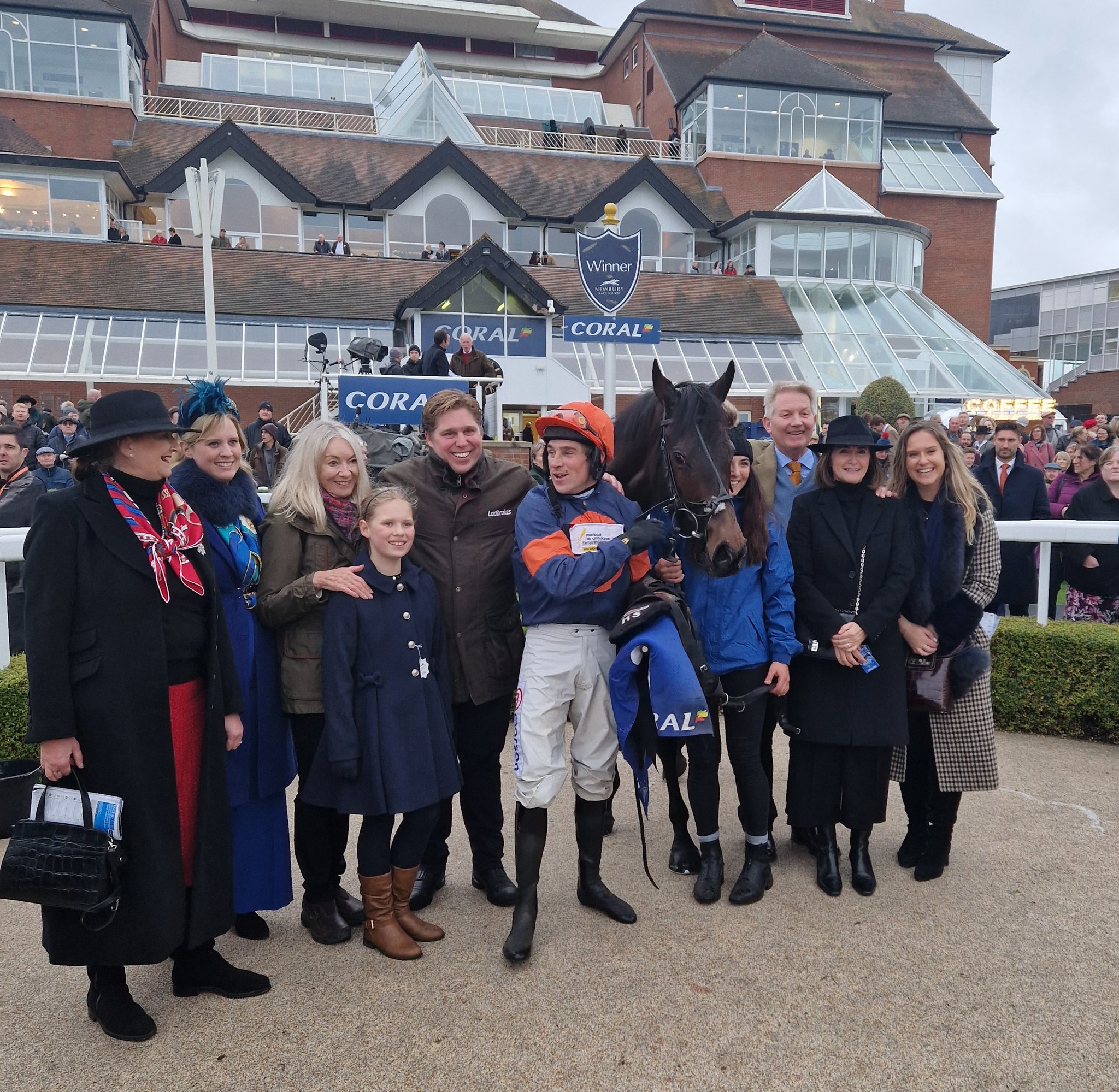 Le Milos and connections after winning the Coral Gold Cup