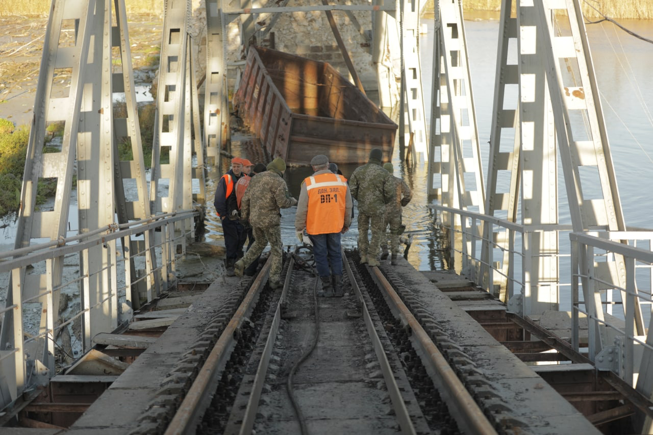 Damage to bridges and railways need to be fixed quickly to aid the military effort, Ukraine's economy and the movement of refugees. 