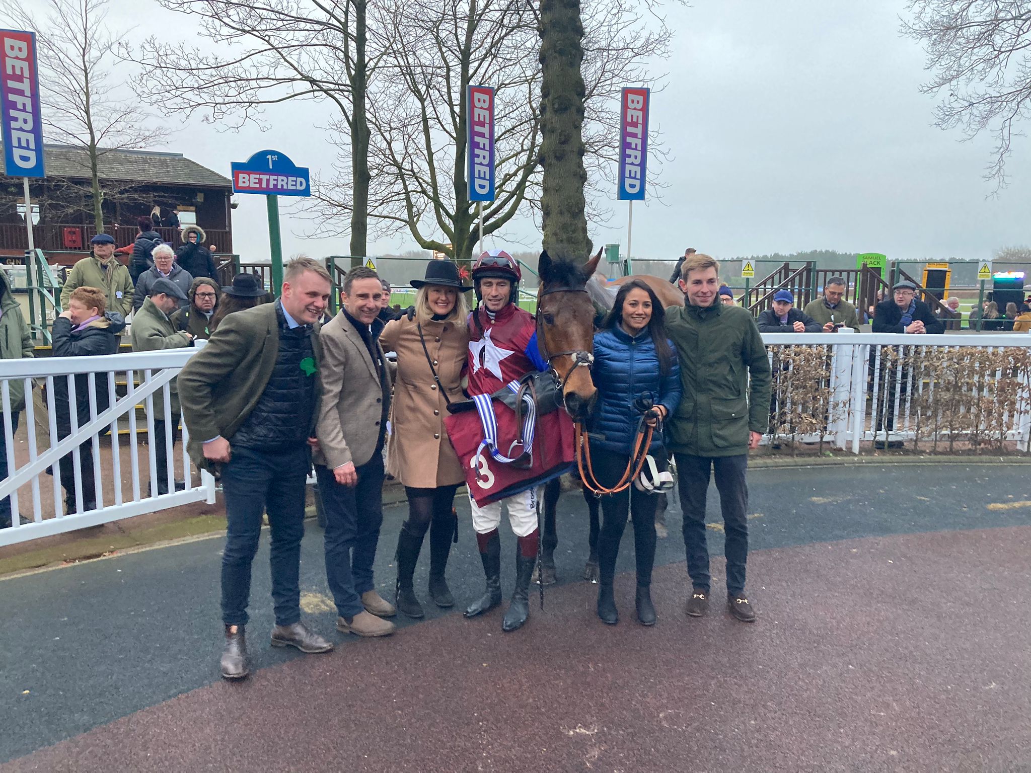 The Famous Clermont team at Haydock