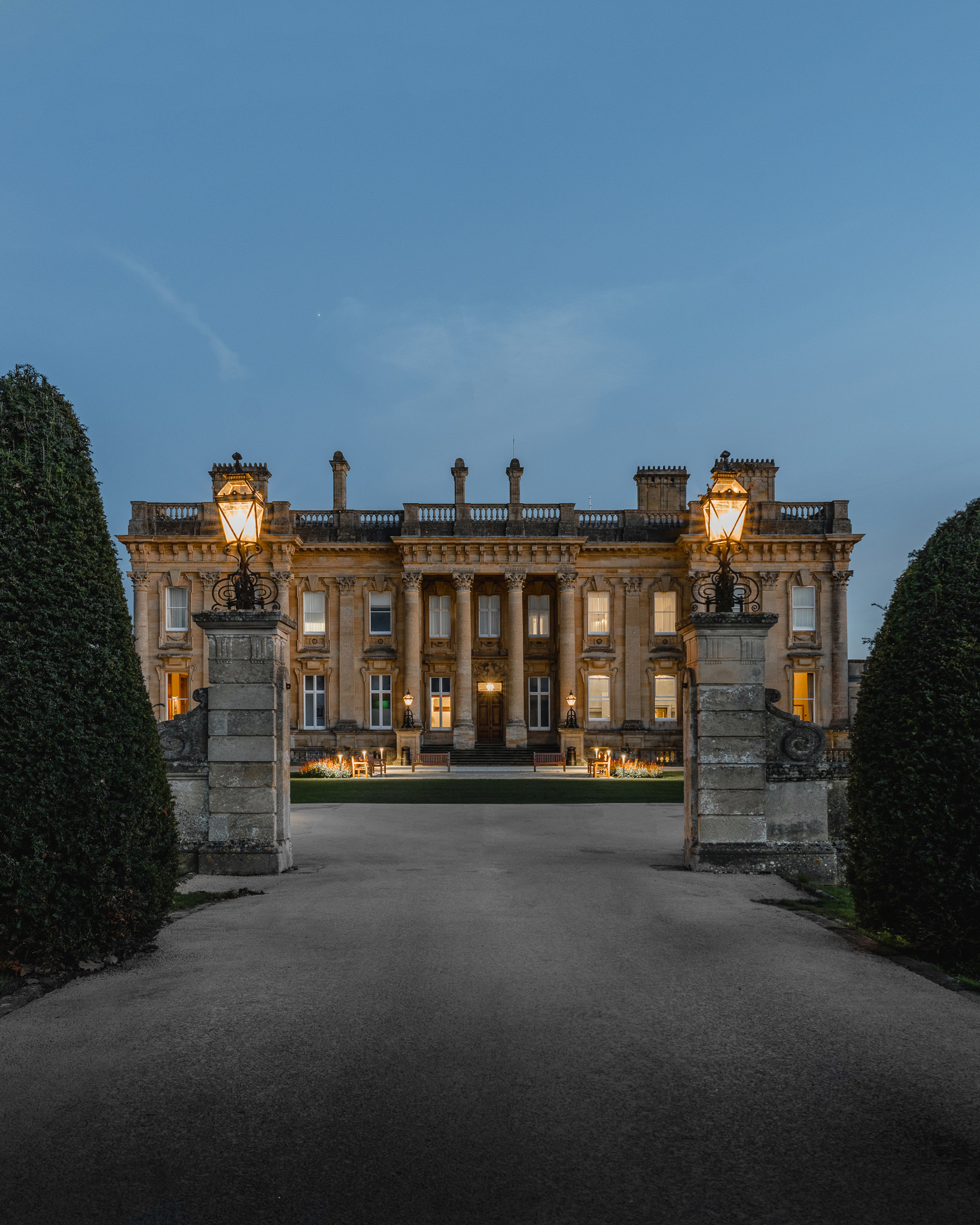 Heythrop Park sits on the edge of the Cotswolds, around five miles from the market town of Chipping Norton