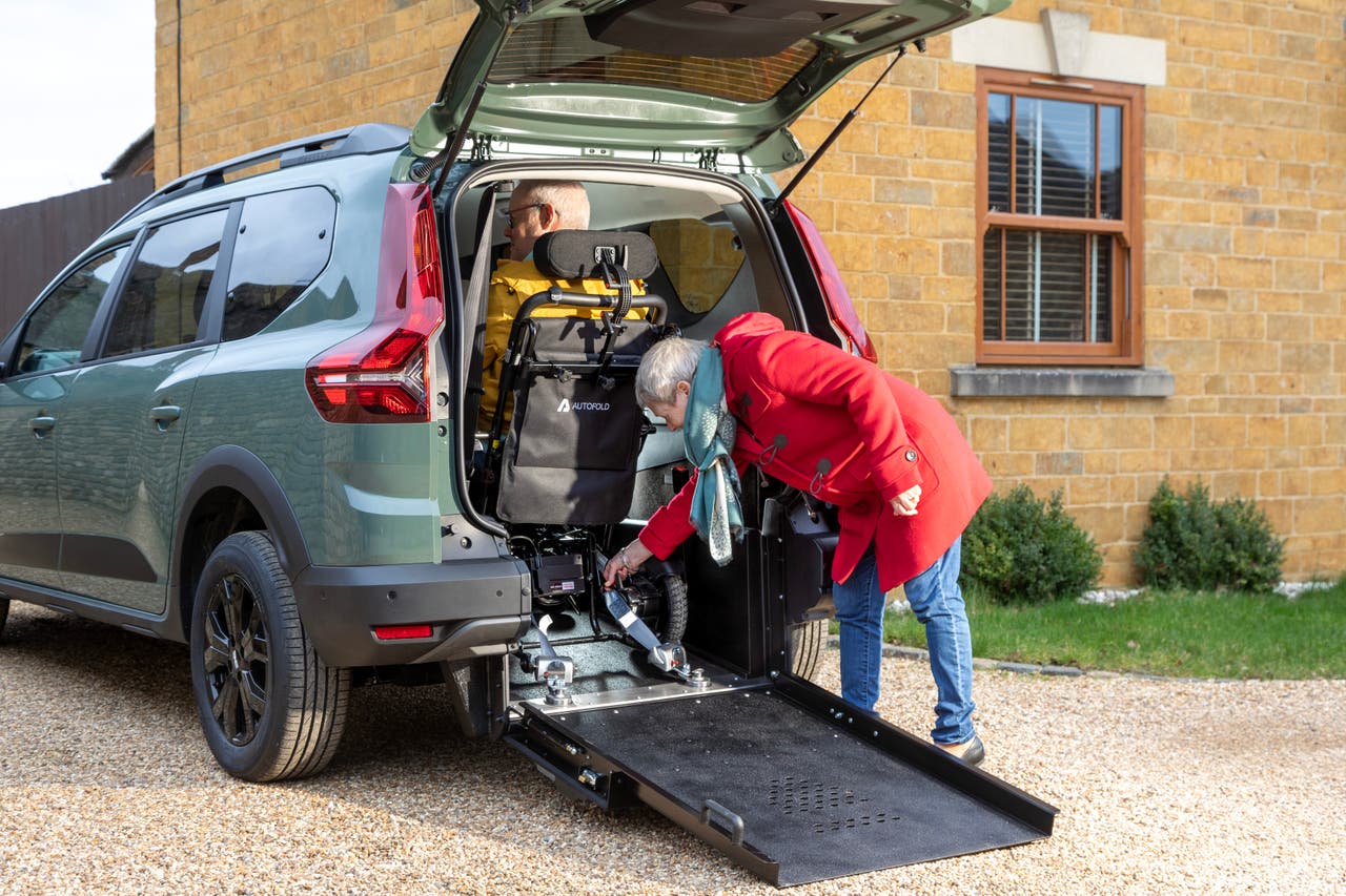Dacia Jogger now available as a wheelchairaccessible vehicle Express