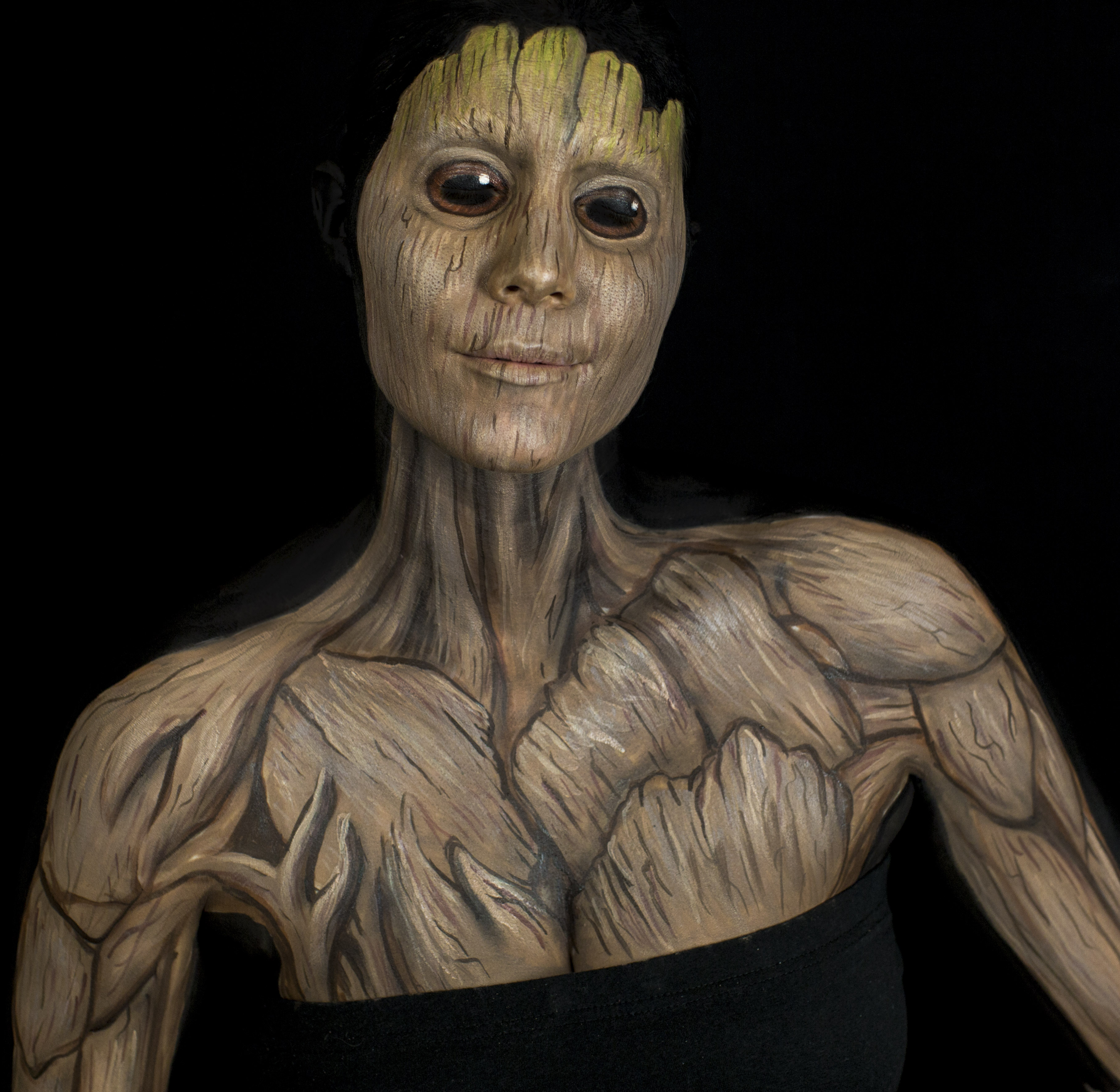 Kim Witte Baby Groot body paint