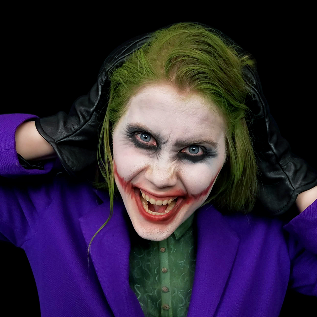 Kim Witte Joker body paint