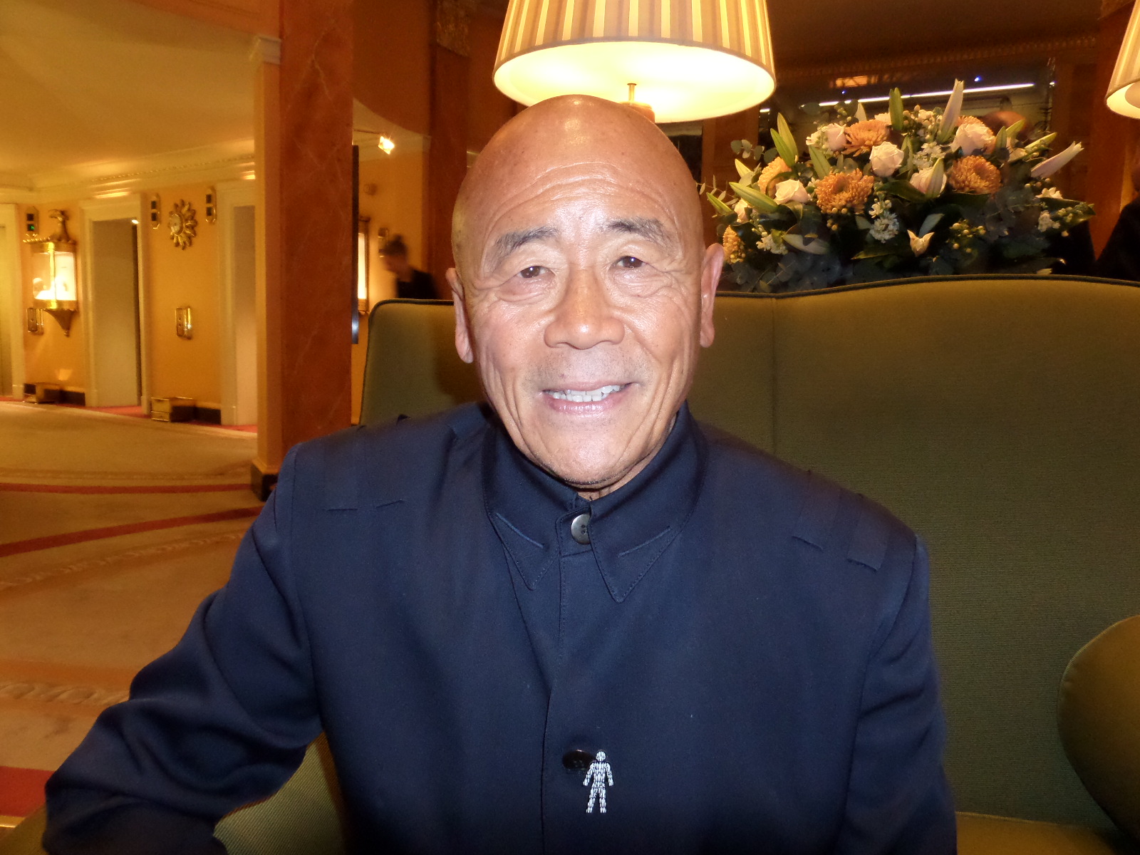 Ken Hom badge for Men United