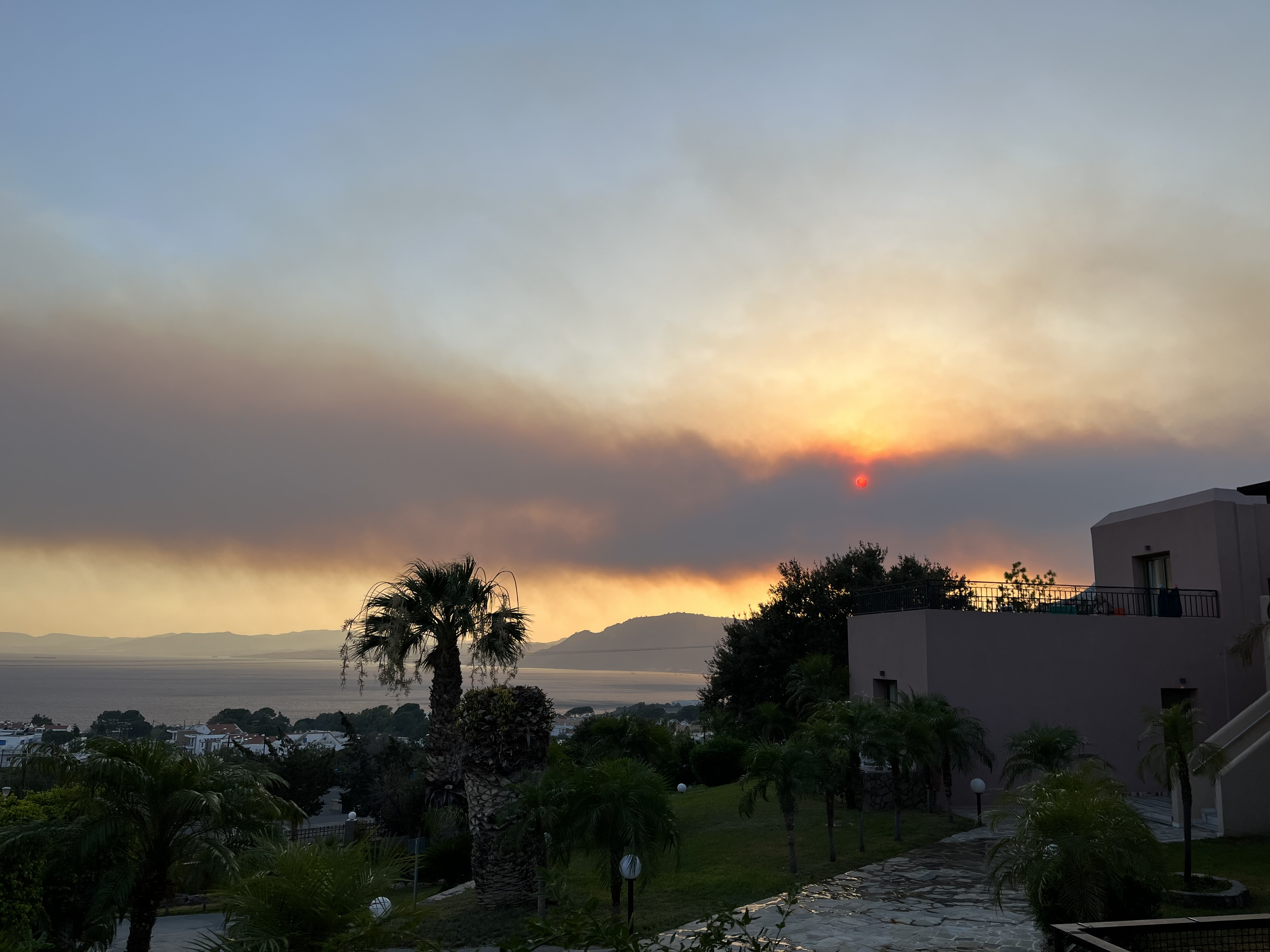 Smoke from wildfire on Rhodes