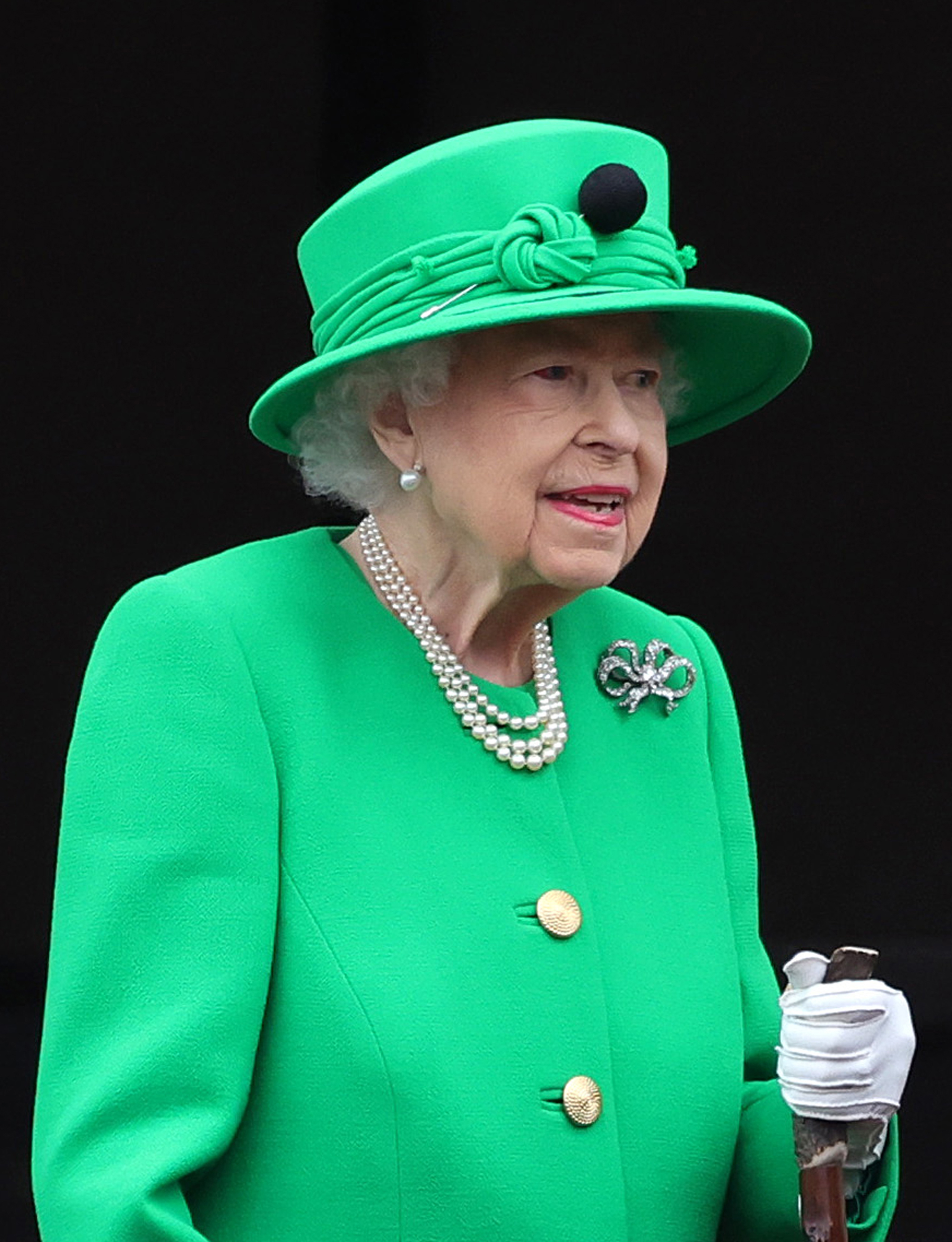 Queen Elizabeth II appears on the balcony of Buckingham Palace at the end of the Platinum Jubilee Pageant