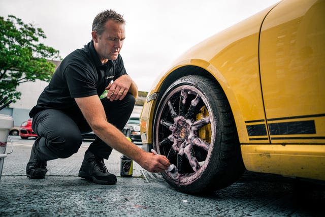 How to clean a car like a pro