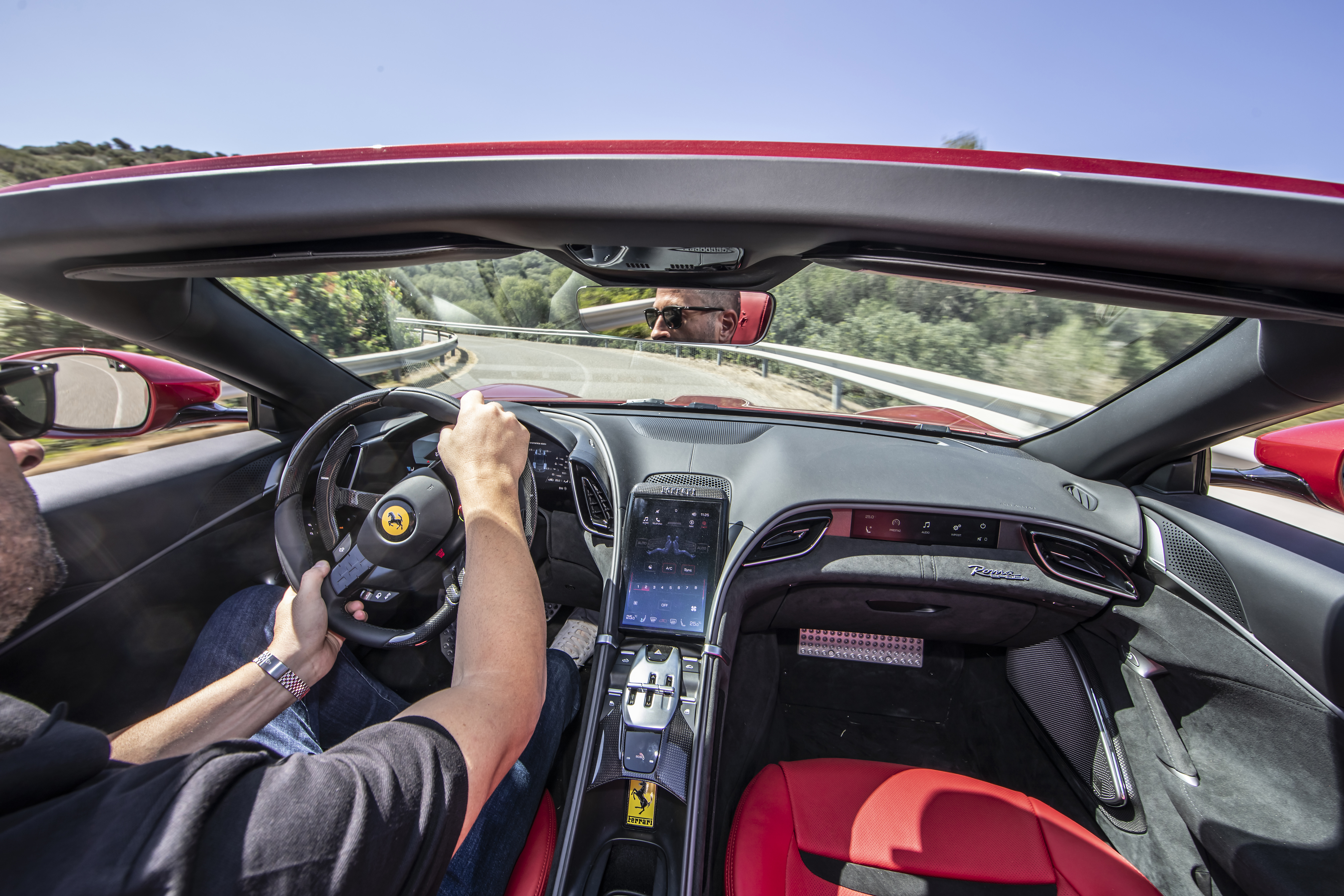 Ferrari Roma Spider