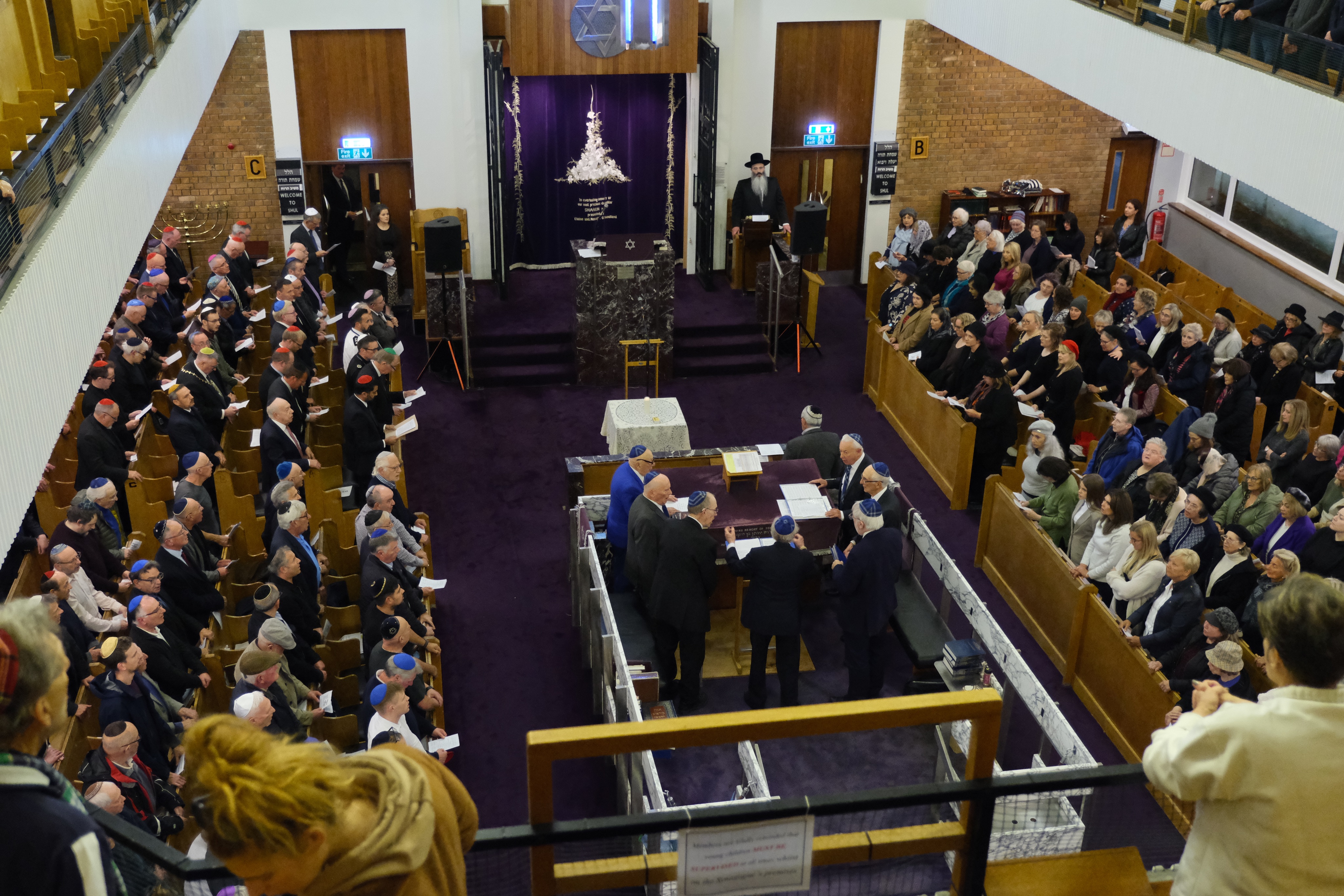 Service of Solidarity at Giffnock Newton Means Synagogue