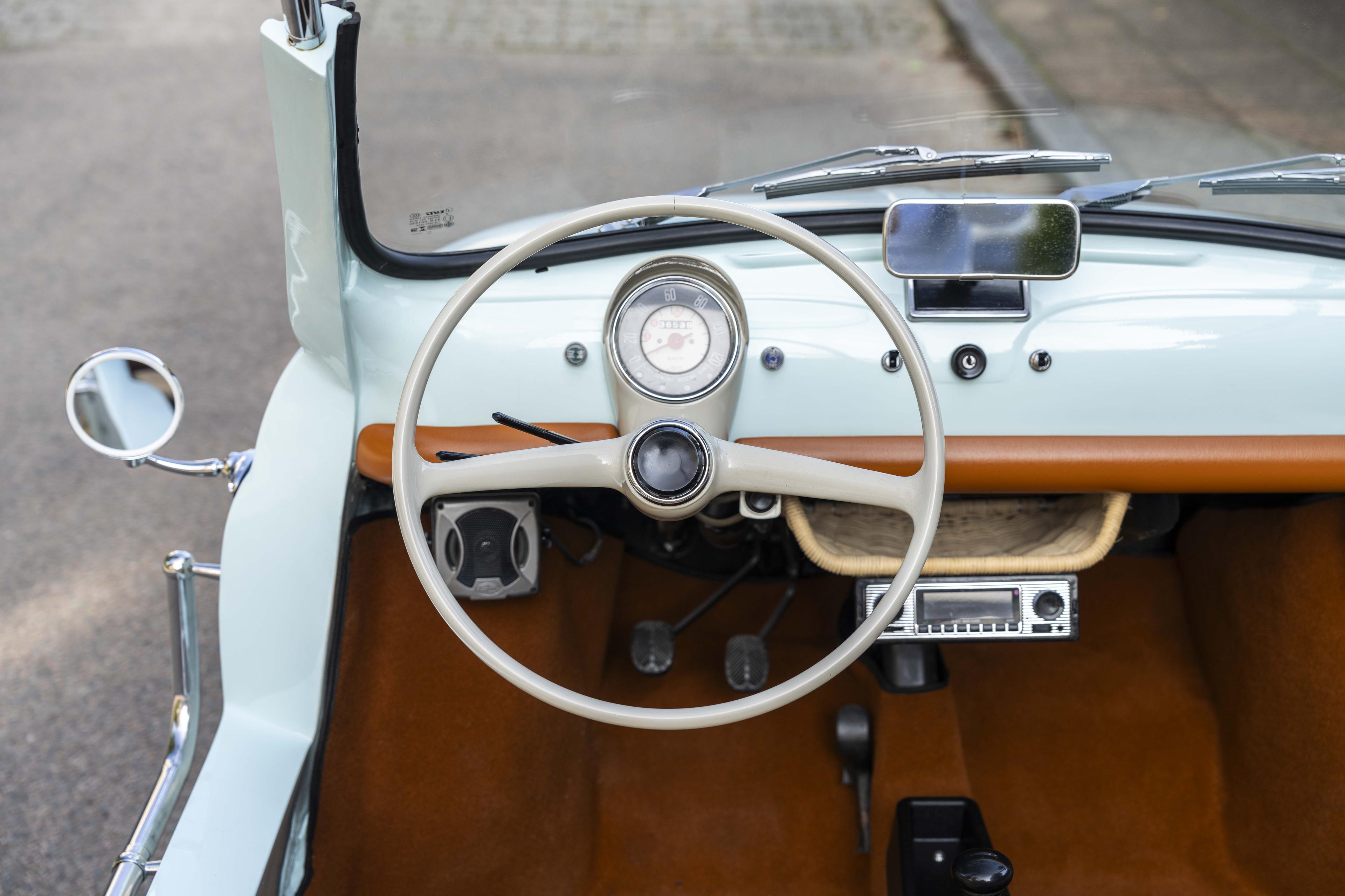 Lando Norris 1972 Fiat 500 Jolly