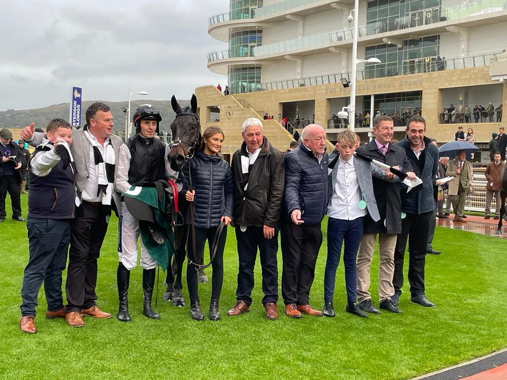Winning connections at Cheltenham with Flooring Porter following his chasing debut