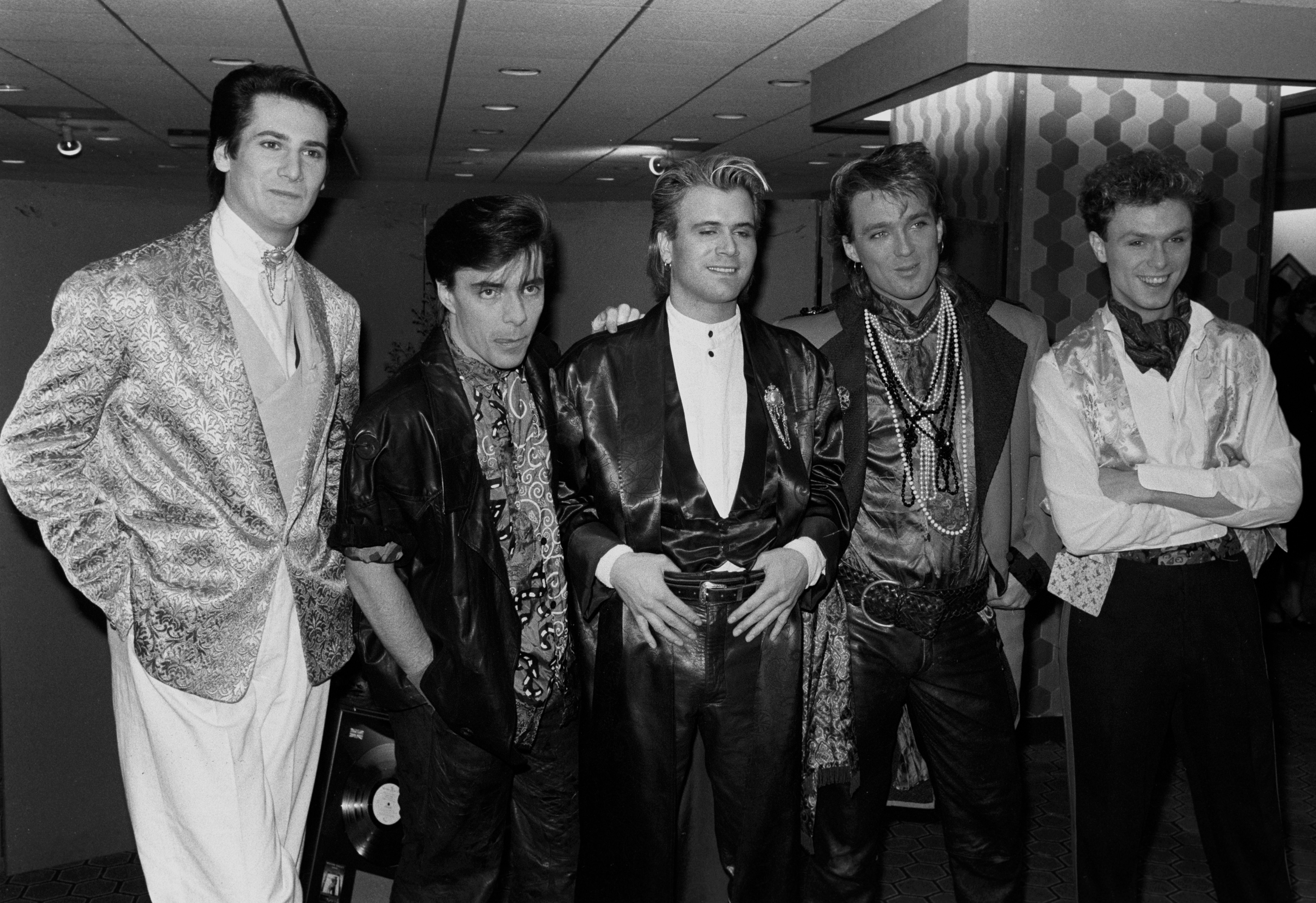 Spandau Ballet, (l-r) singer Tony Hadley, drummer John Keeble, saxophonist Steve Norman, bass player Martin Kemp and guitarist/songwriter Gary Kemp in 1985 (PA Archive)