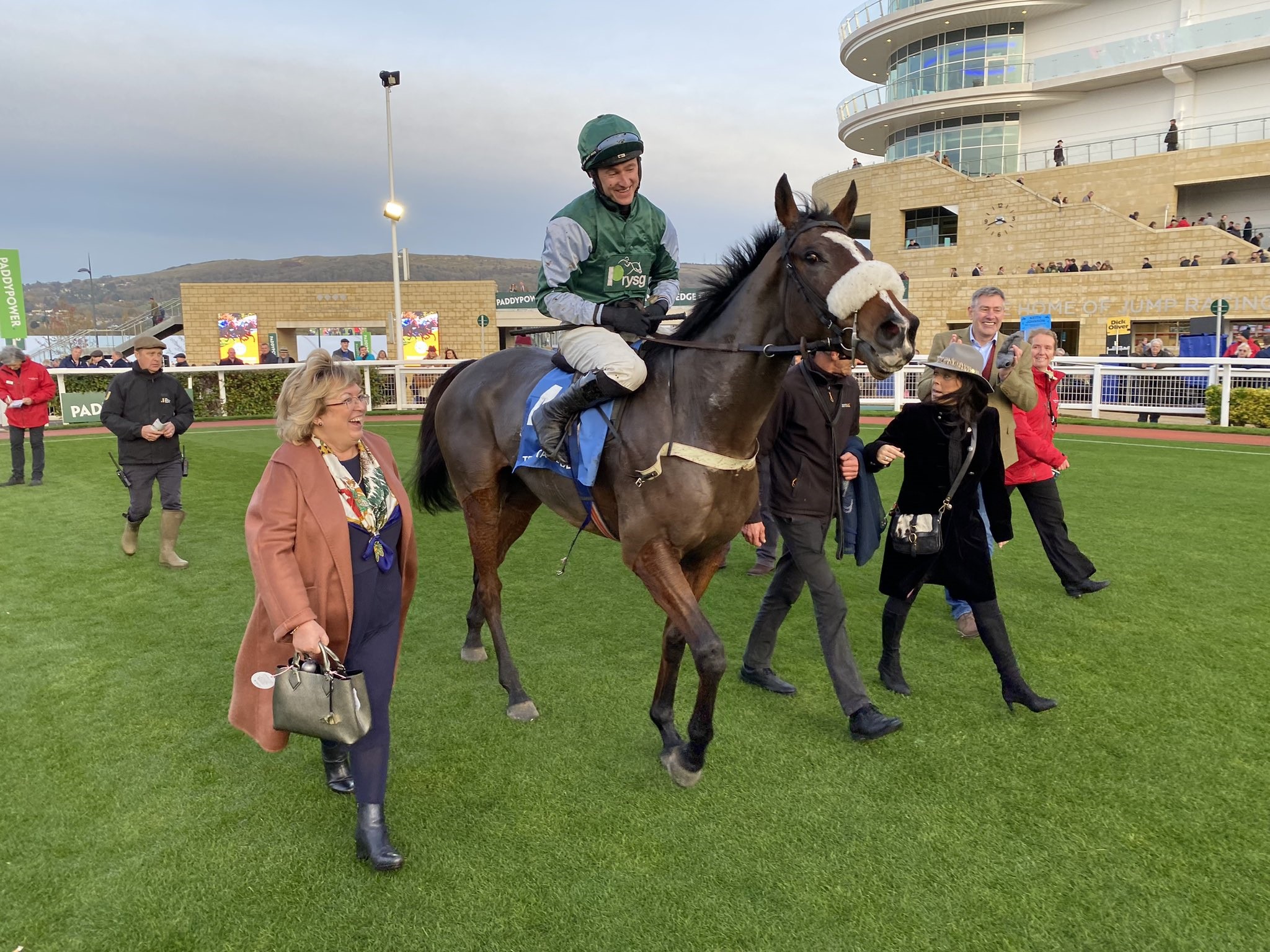 Minella Missile returns with owner Janet Davies after winning at Cheltenham