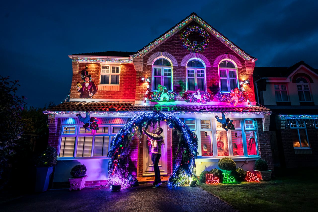 Couple adorn home with Willy Wonkathemed Christmas lights Bridgwater