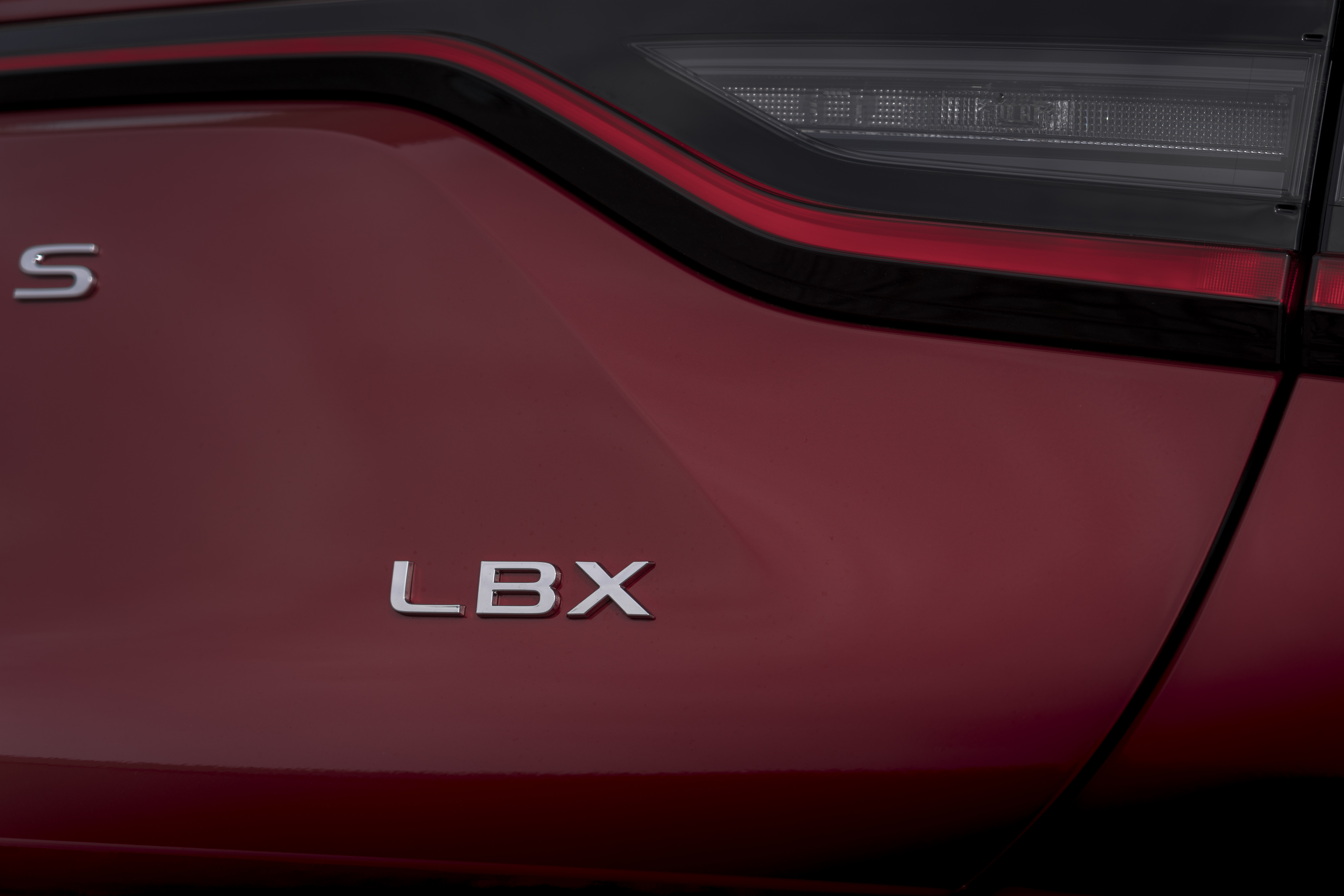 Lexus LBX