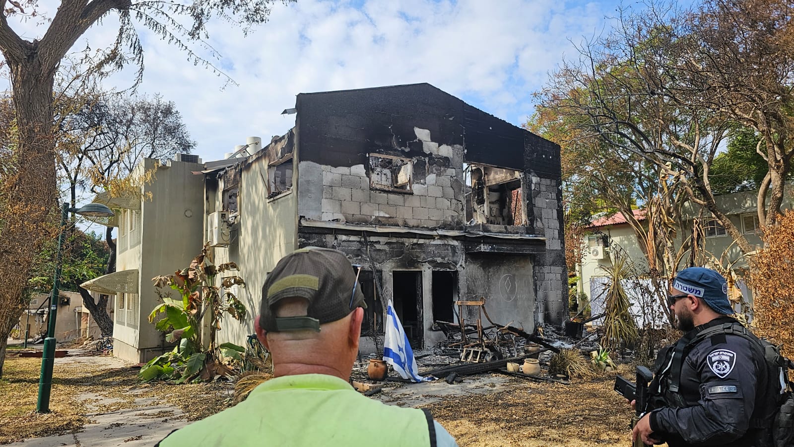 A burnt house in Kibbutz Be'eri 