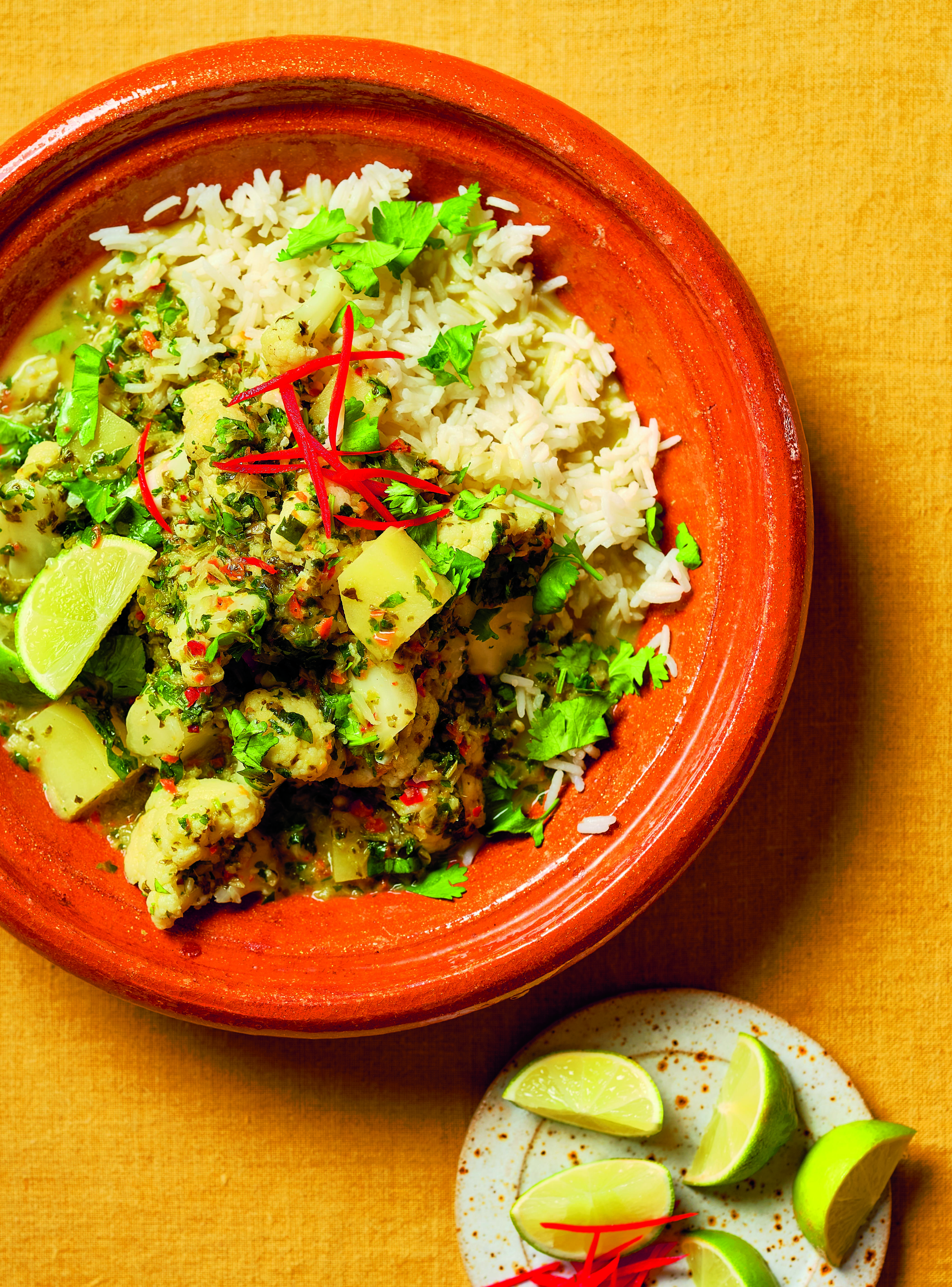 Cauliflower and potato coconut curry