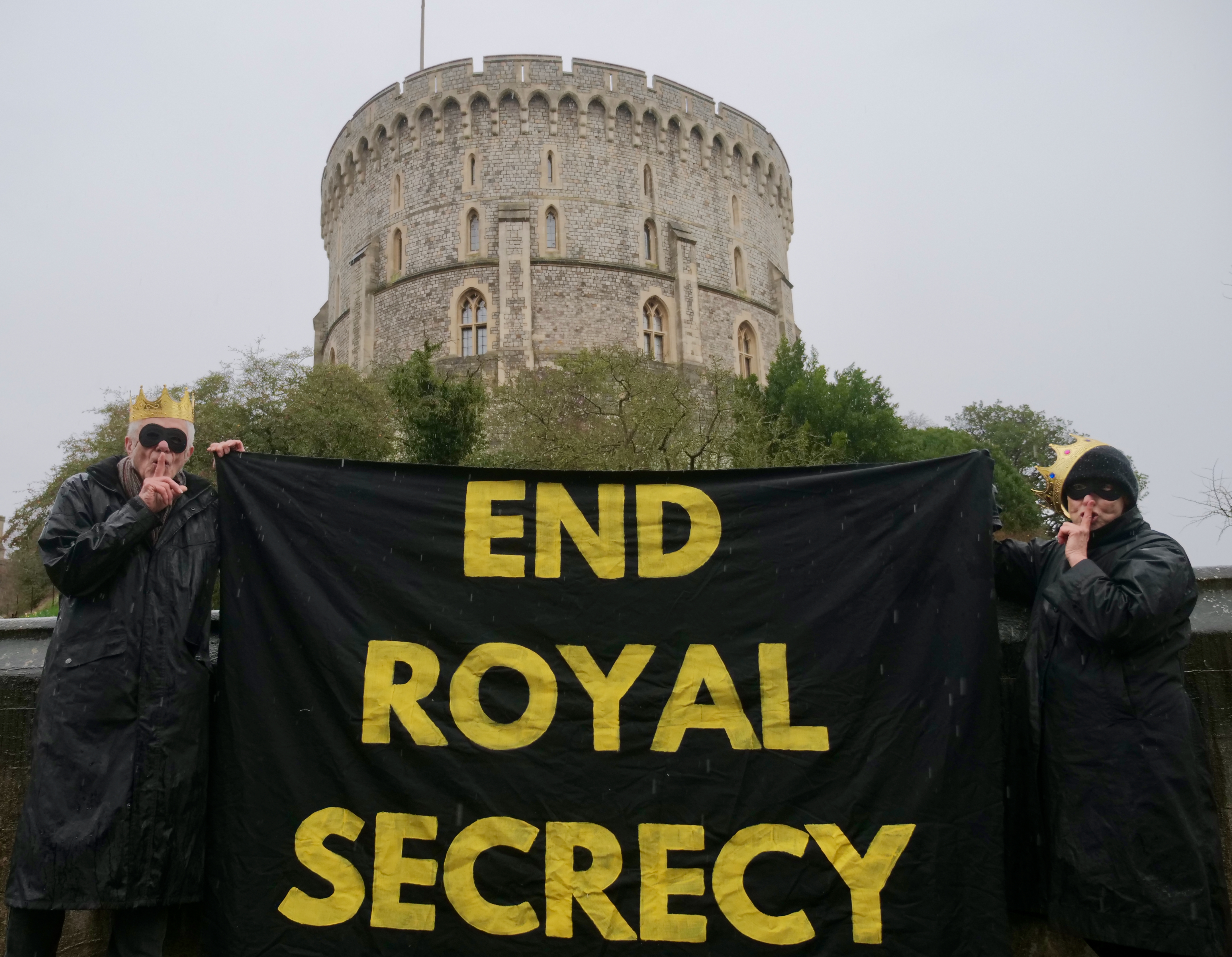 Republic's protest at Windsor over royal secrec