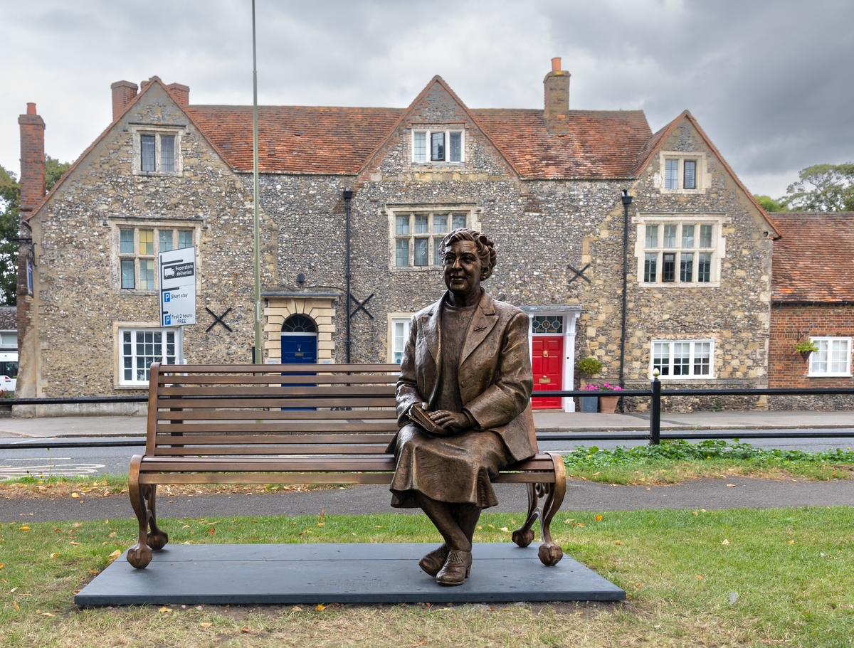 A statue of author Agatha Christie was unveiled in 2023 in the Oxfordshire town where she lived