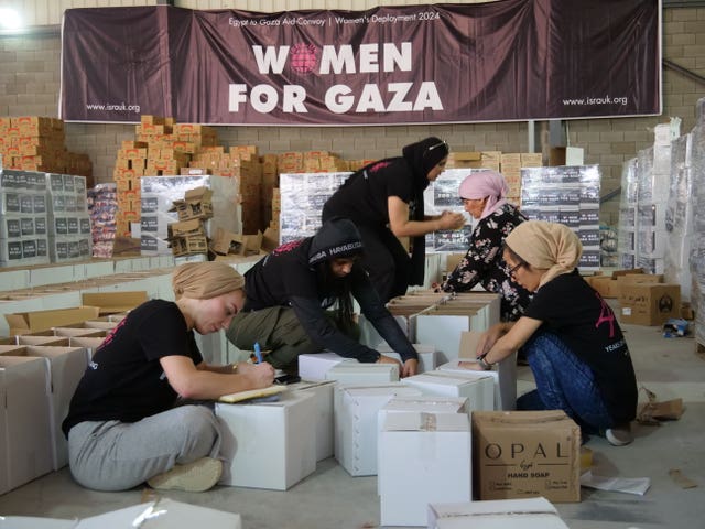 All-female team send aid to Gaza to ‘give dignity’ to women in warzone ...