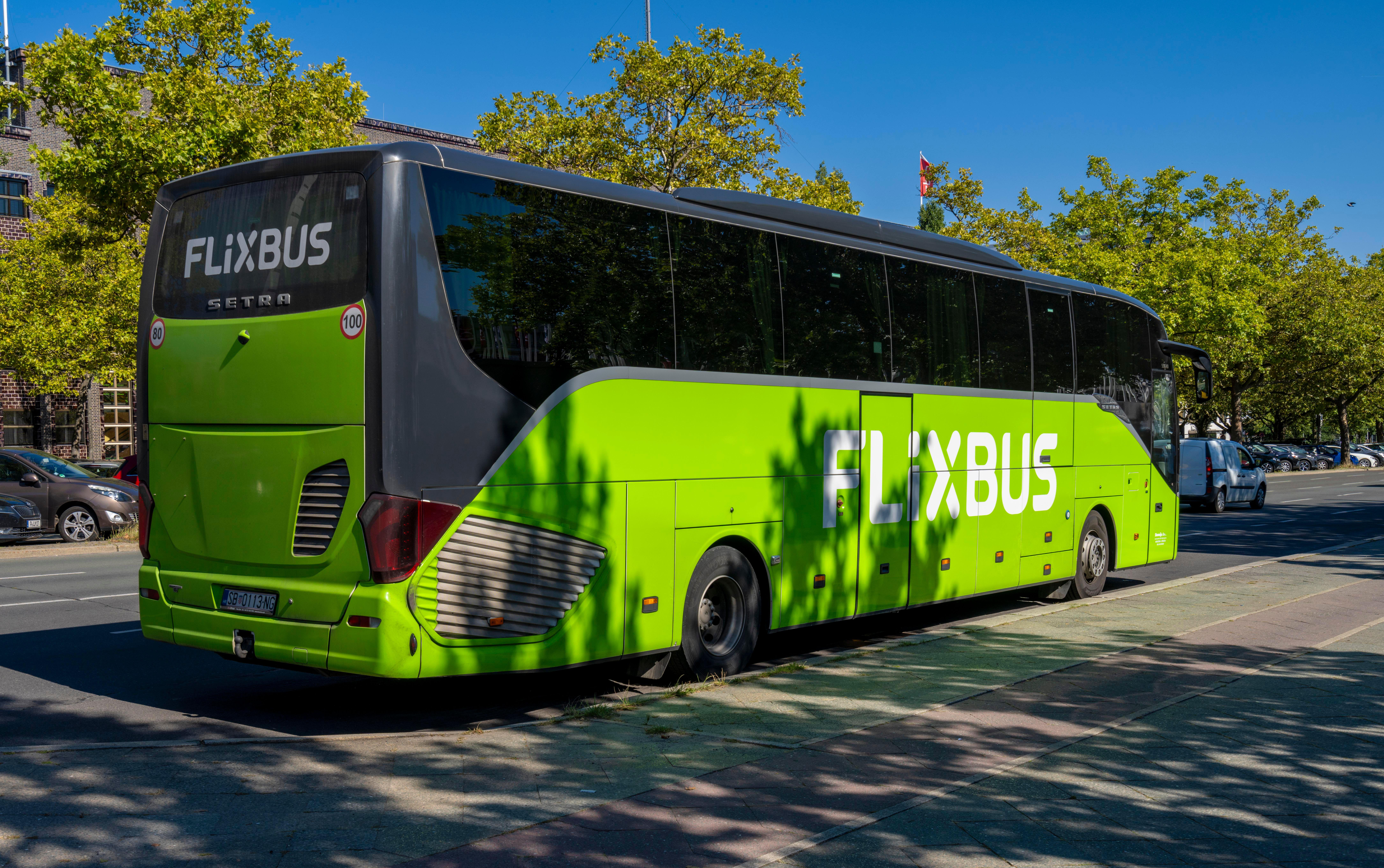 A green FlixBus coach 