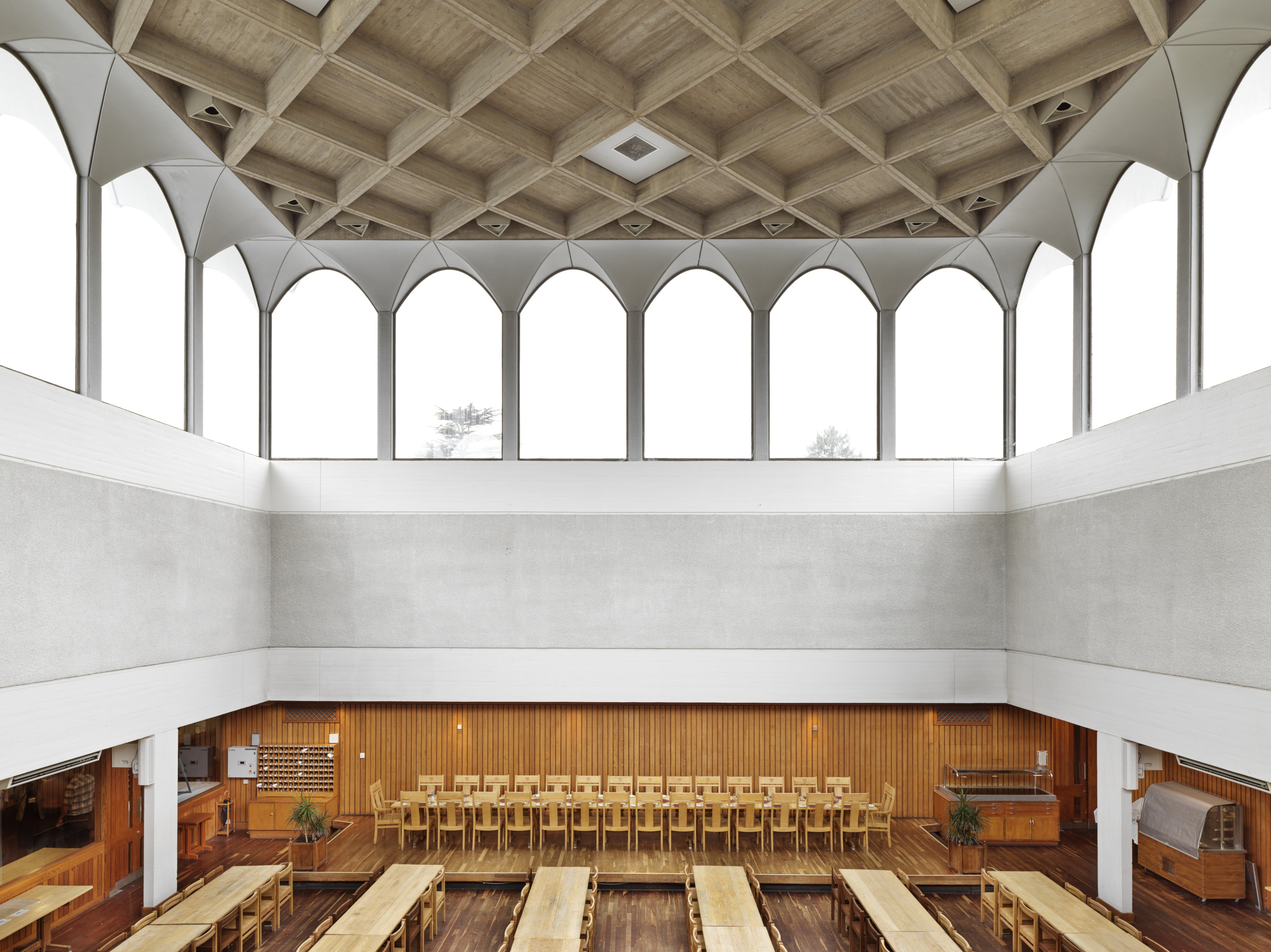 The cubed dining hall of Fitzwilliam College's Central Hall