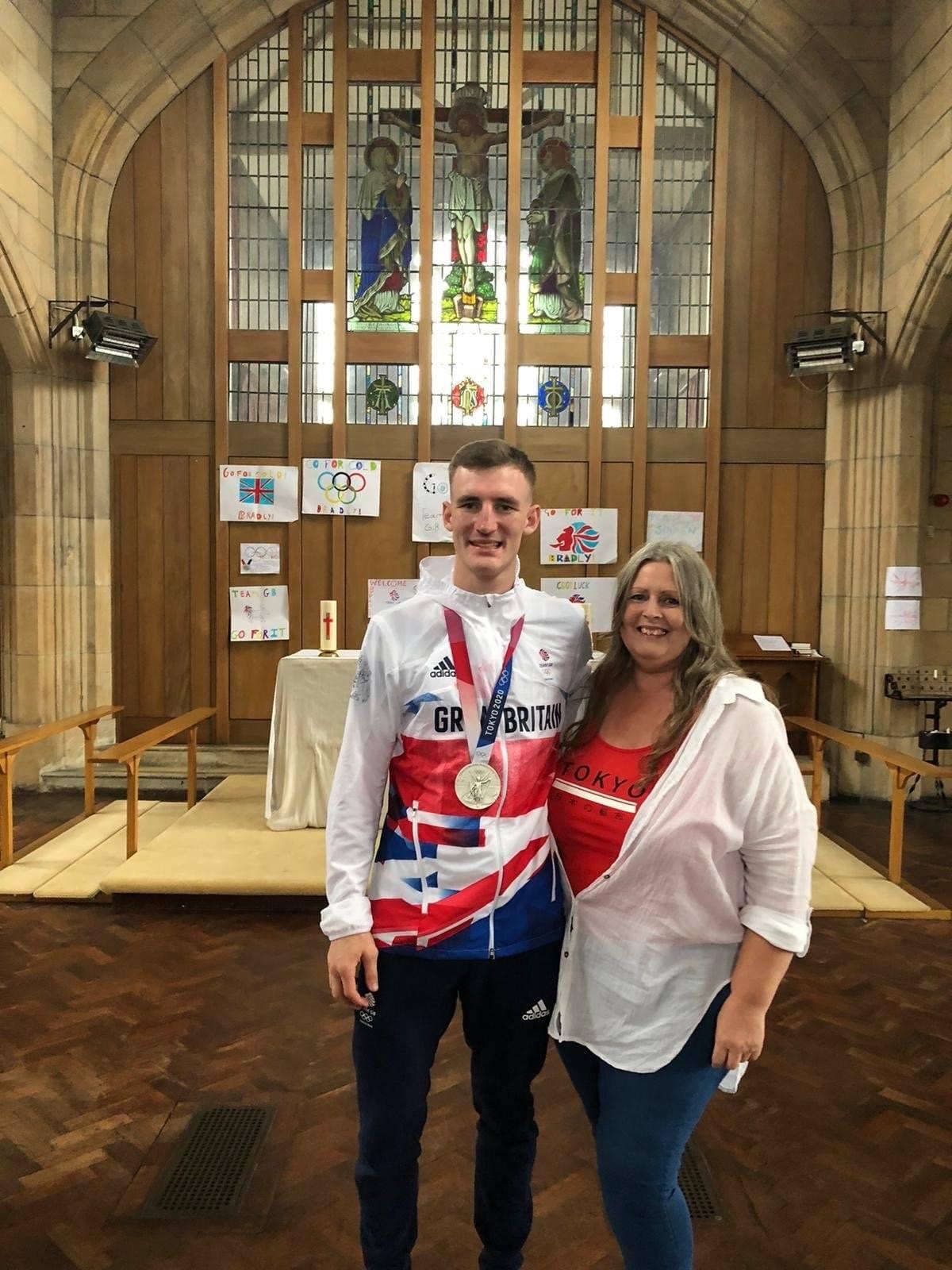 Bradly Sinden with his mother Sheryl 