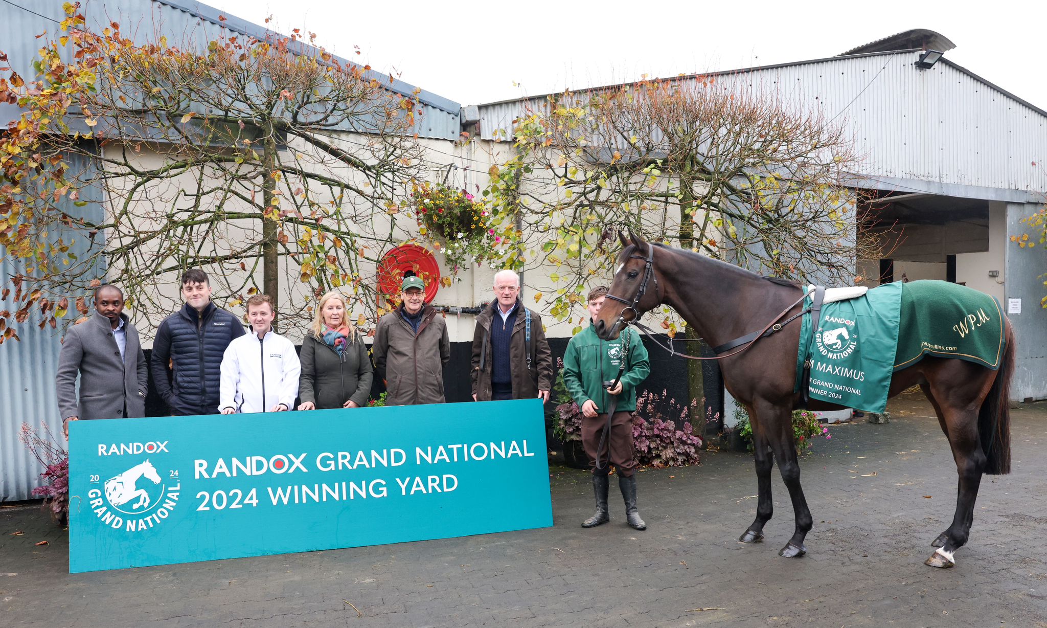 I Am Maximus with trainer Willie Mullins and the Randox team