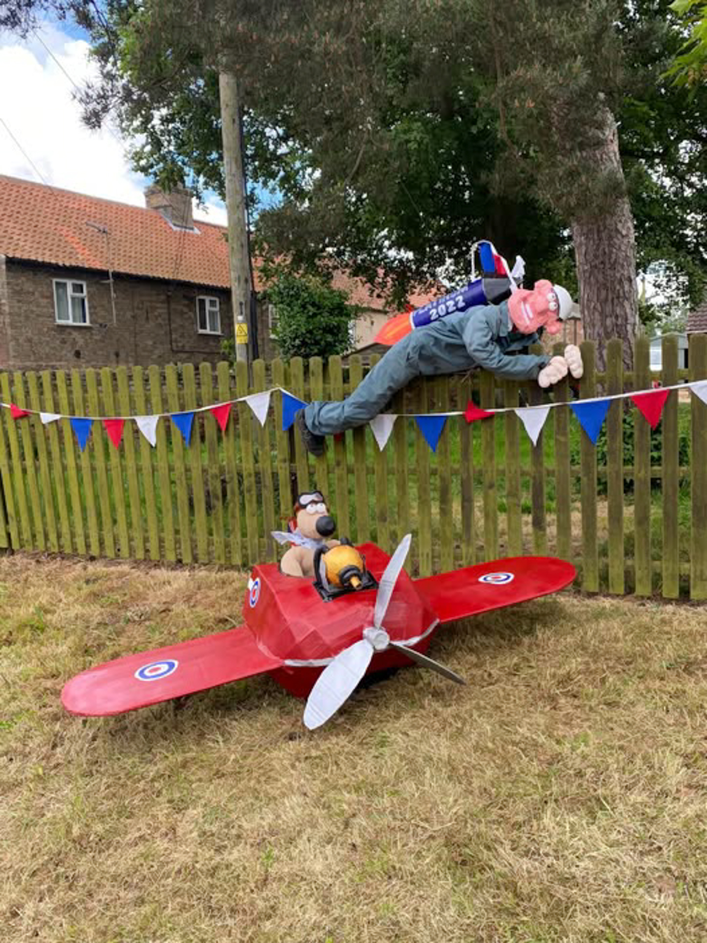 Wallace and Gromit-inspired scarecrows 